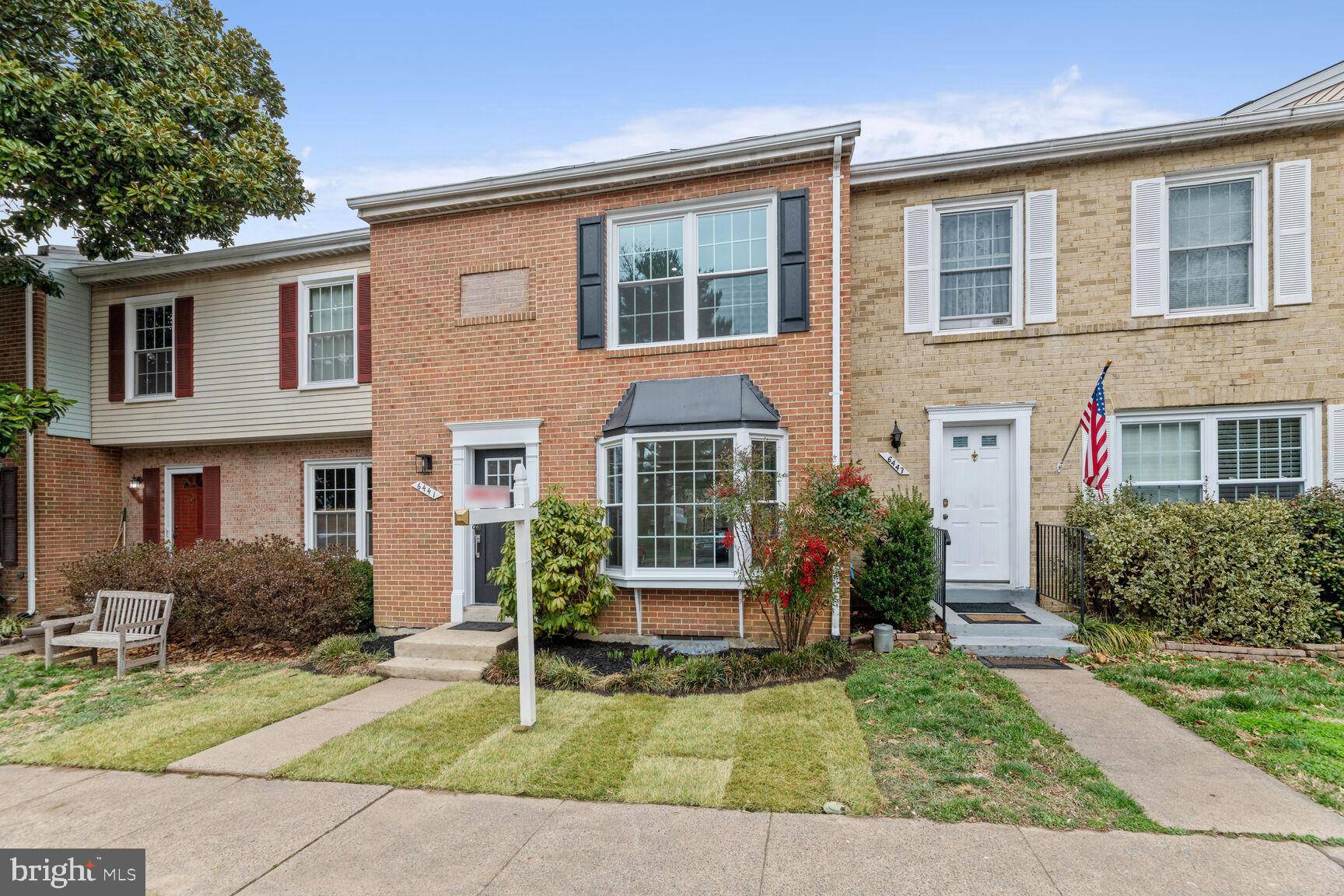 Alexandria, VA 22315,6441 SILVER RIDGE CIR