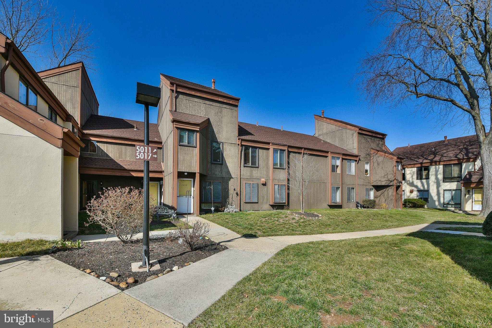 Philadelphia, PA 19114,5011 S CONVENT LN #(D) #202