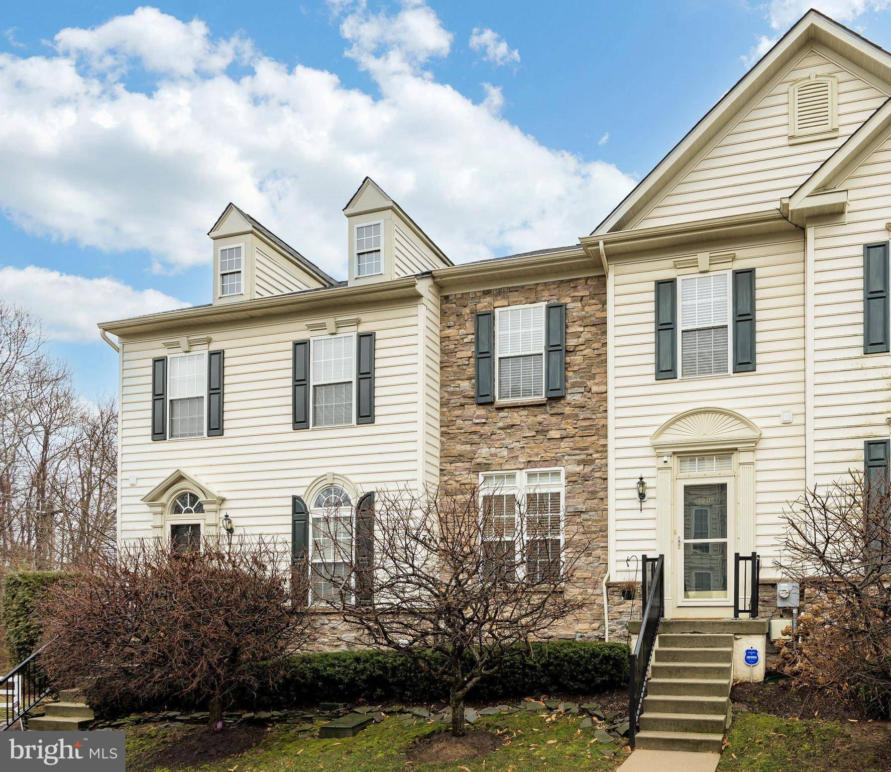 Phoenixville, PA 19460,1205 HENDRIX LN