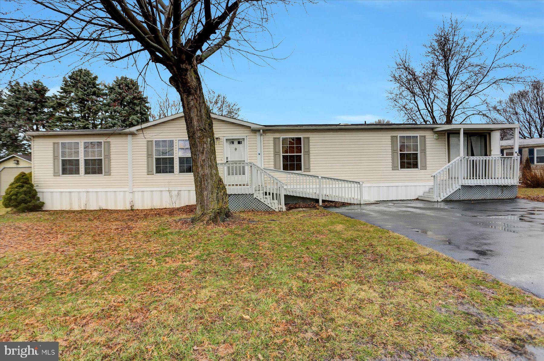 Shippensburg, PA 17257,30 LENWOOD PARK