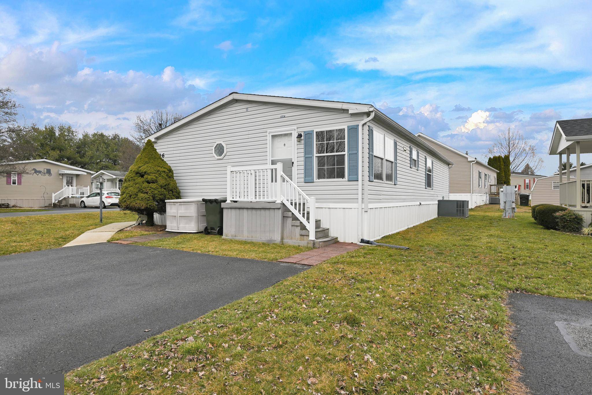 Lancaster, PA 17603,106 JUNIPER CT