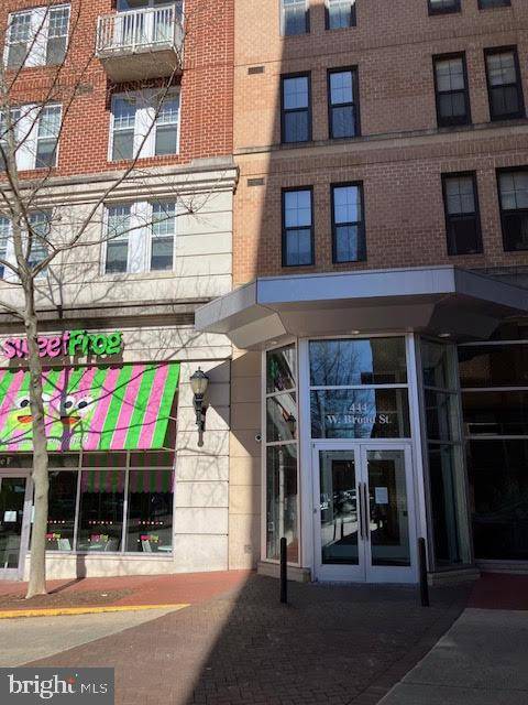 Falls Church, VA 22046,444 W BROAD ST #230