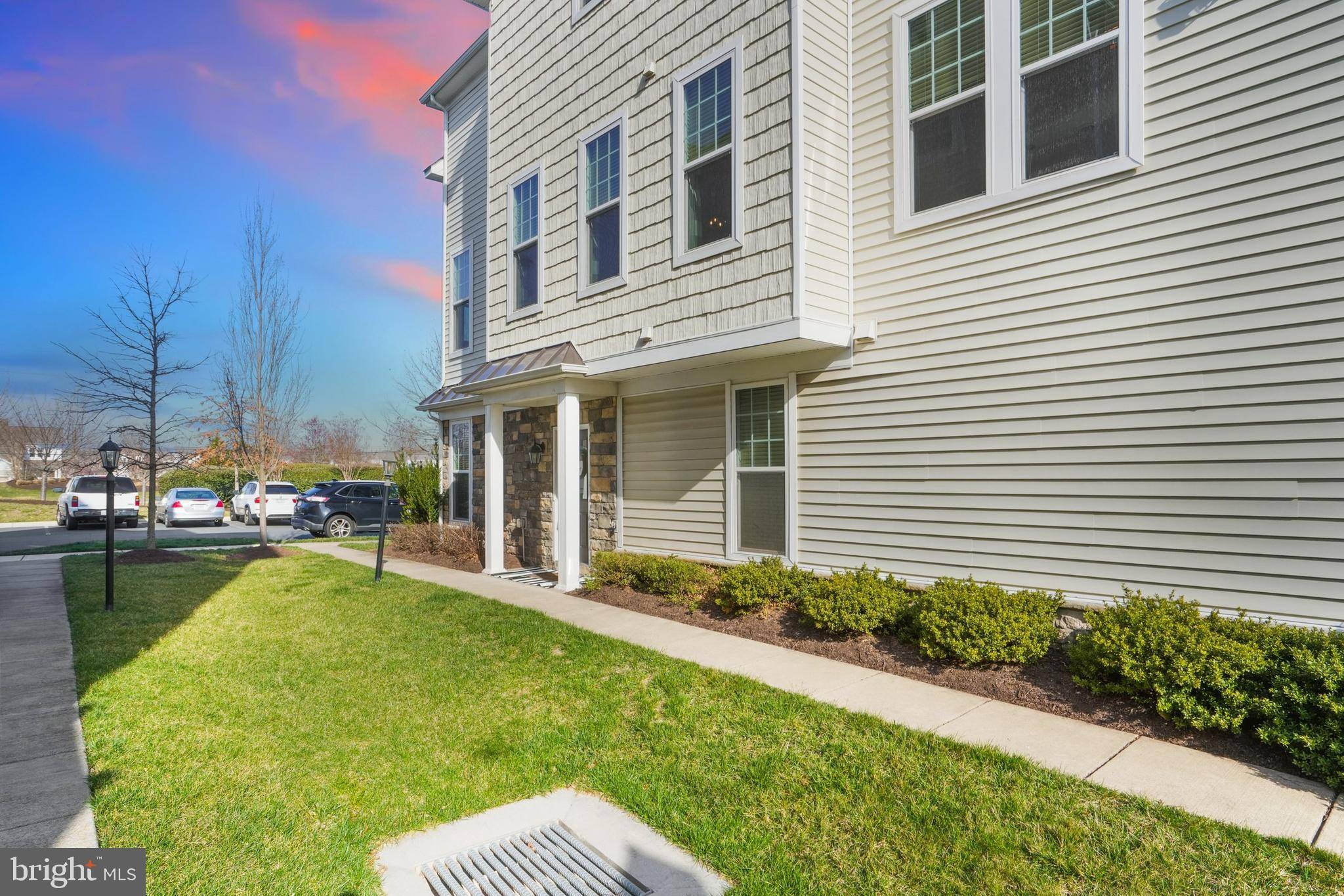 Ashburn, VA 20148,42418 BENFOLD SQUARE