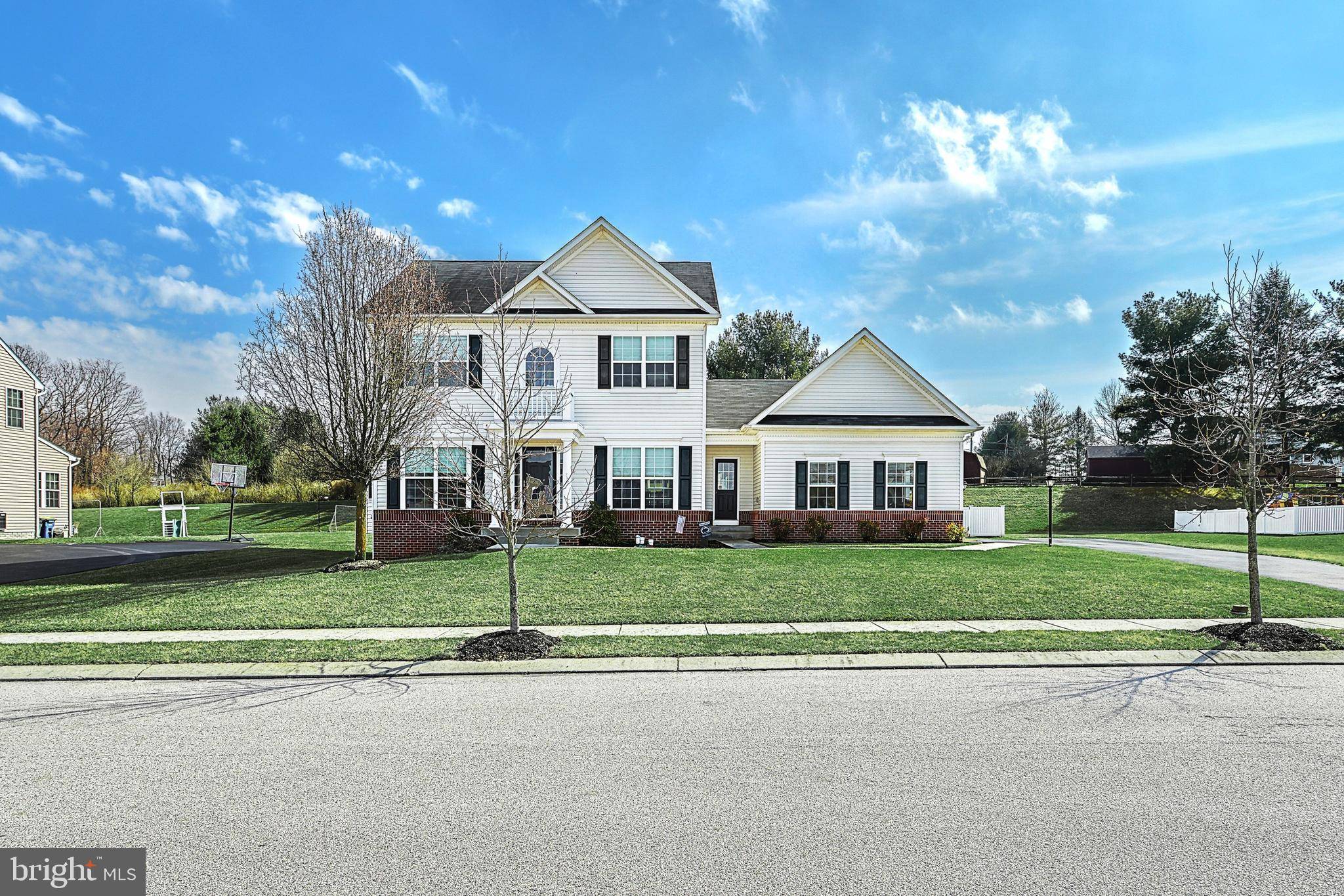 Seven Valleys, PA 17360,8693 FAIRWAY CT