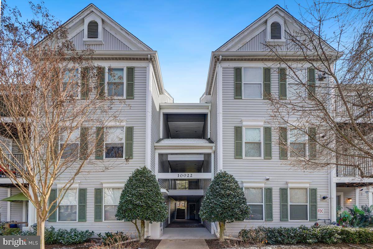 Rockville, MD 20850,10022 VANDERBILT CIR #4-13