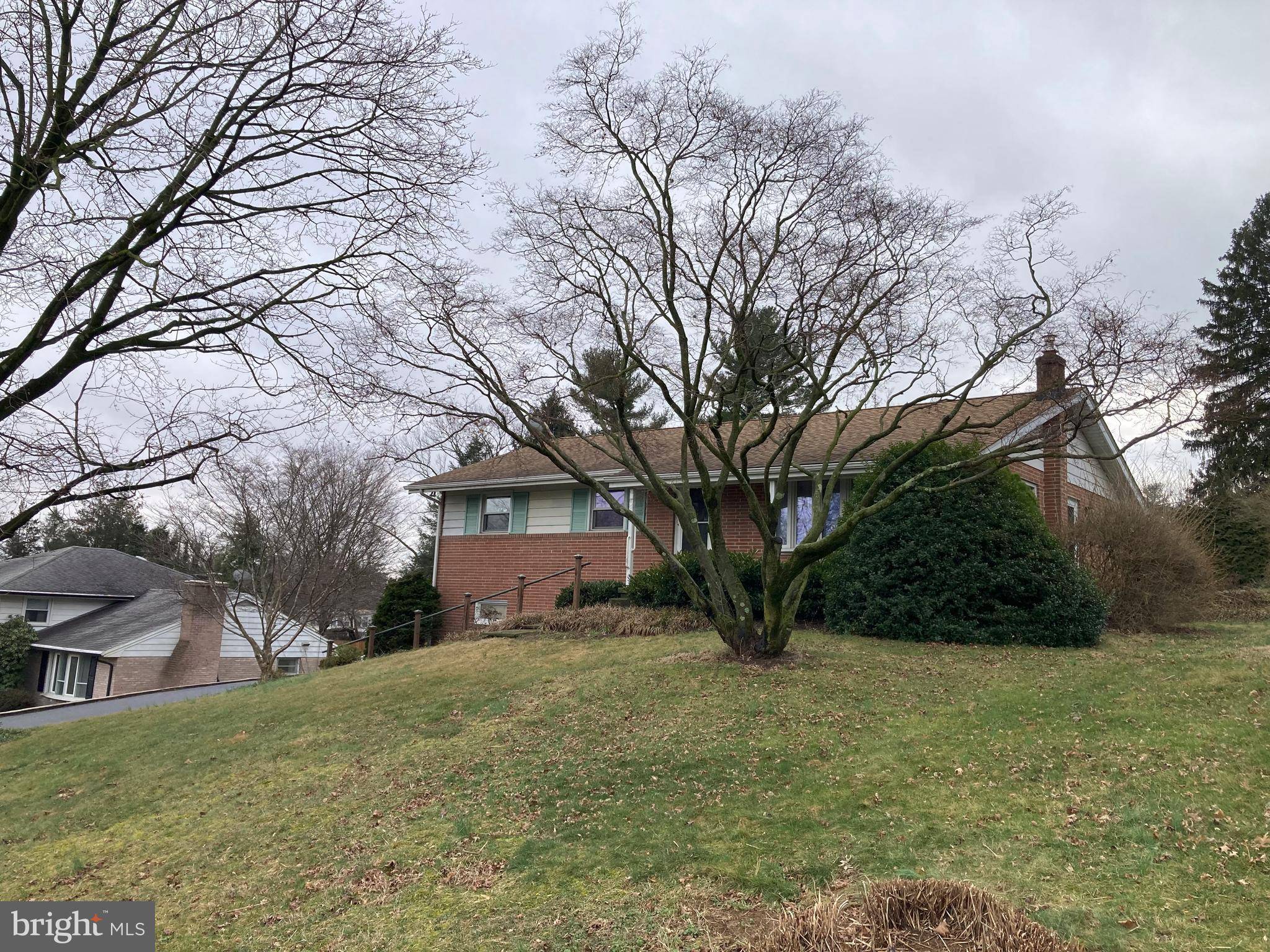 Lancaster, PA 17601,84 BARRE DR