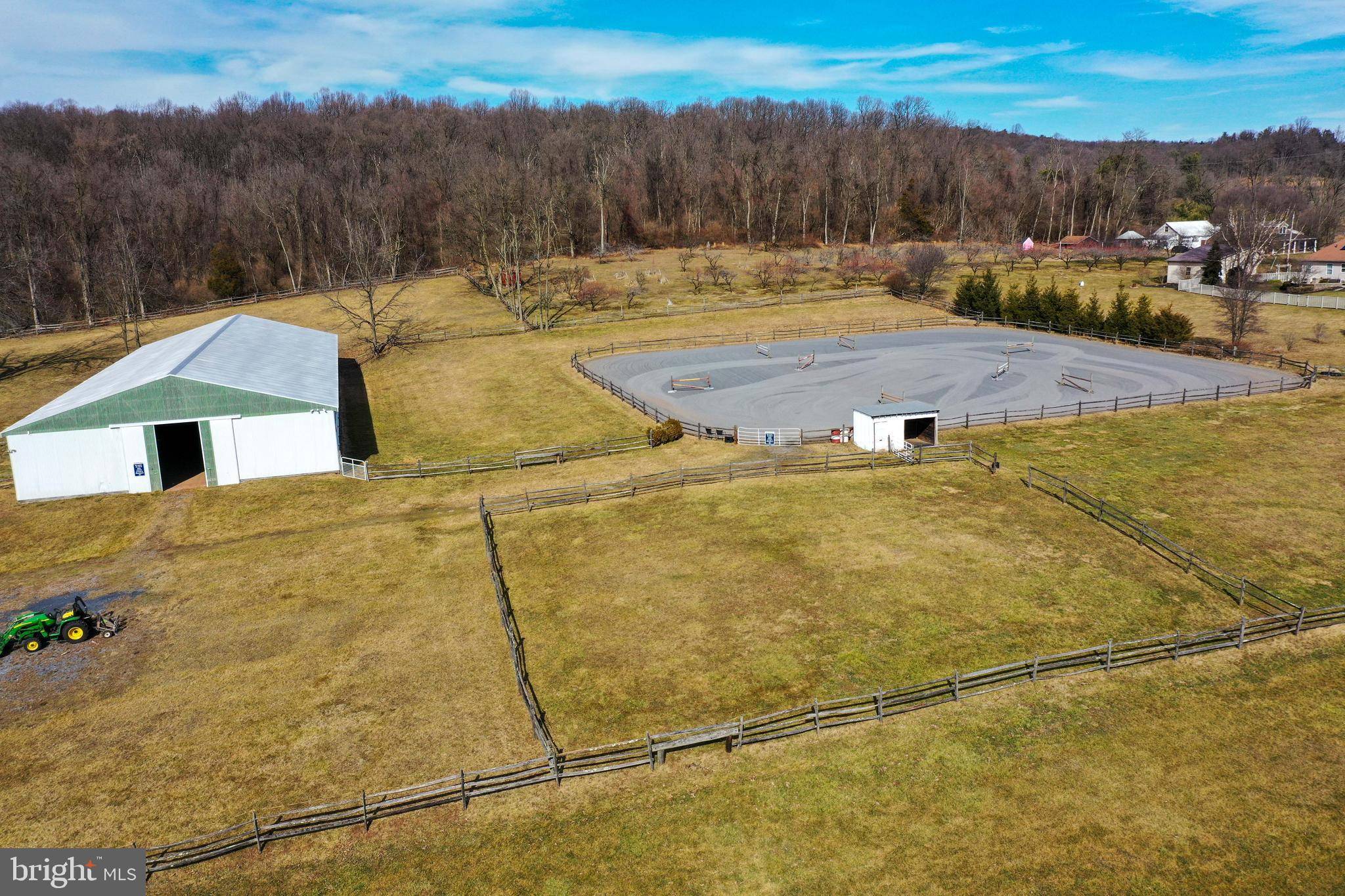 Mohnton, PA 19540,837 KURTZ MILL RD