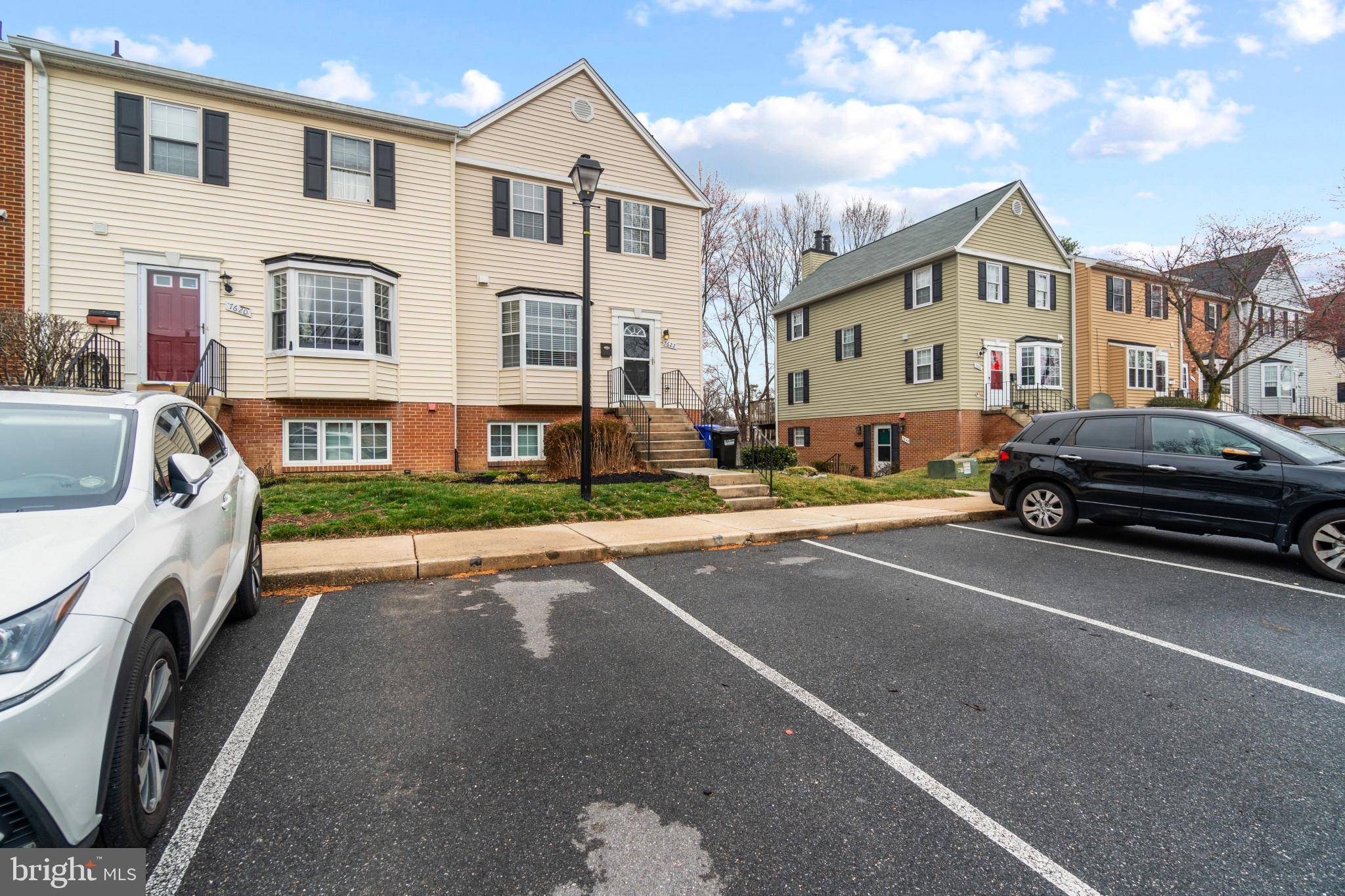 Laurel, MD 20707,7622 N ARBORY WAY #111