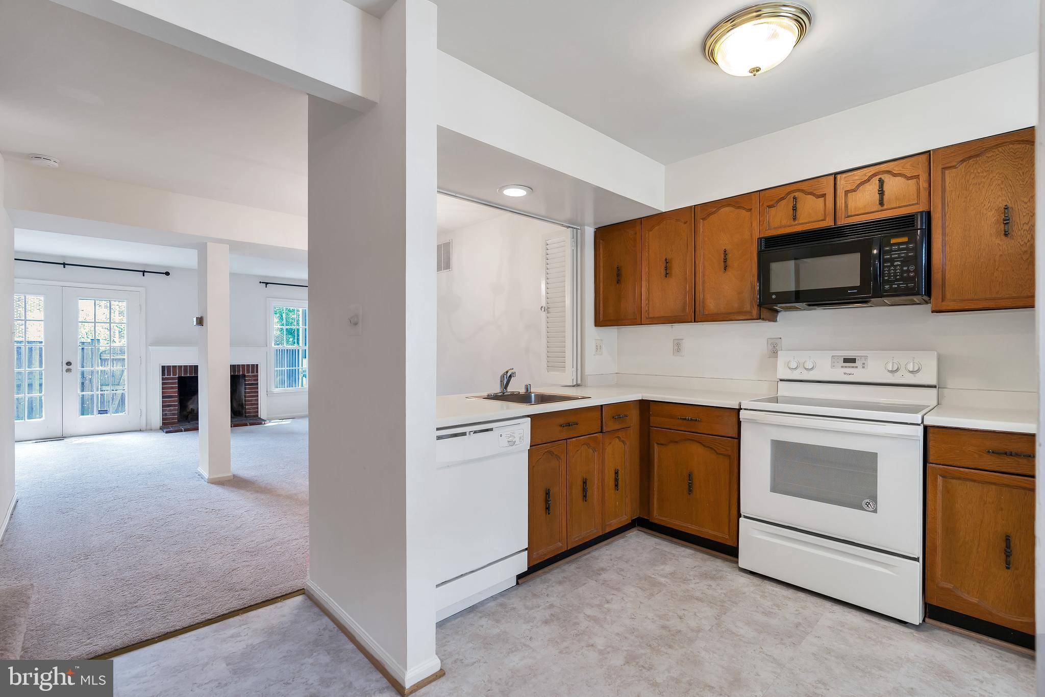 Arlington, VA 22206,2506-D S ARLINGTON MILL DR #4