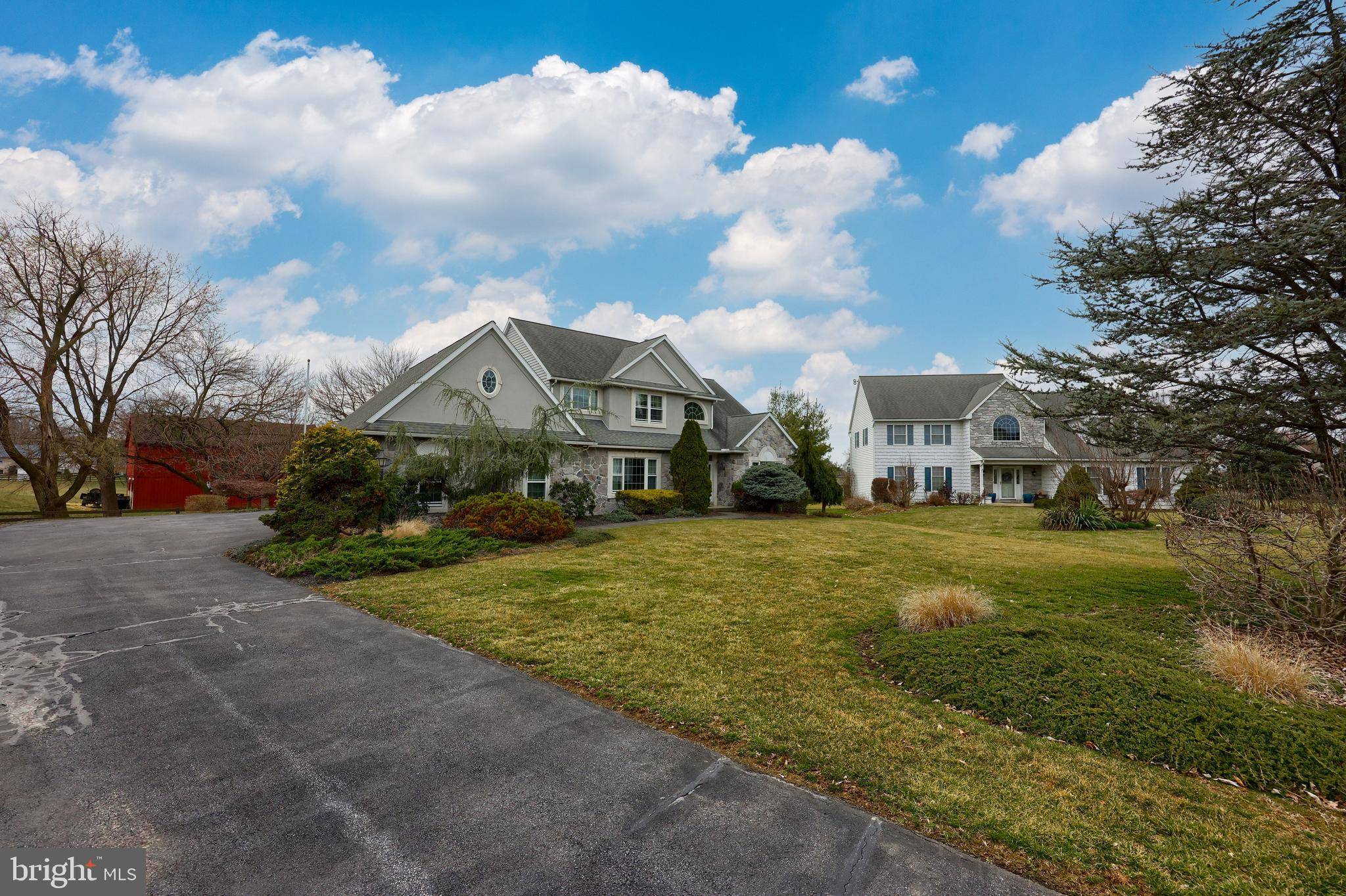 New Holland, PA 17557,60 WILLOW CIR