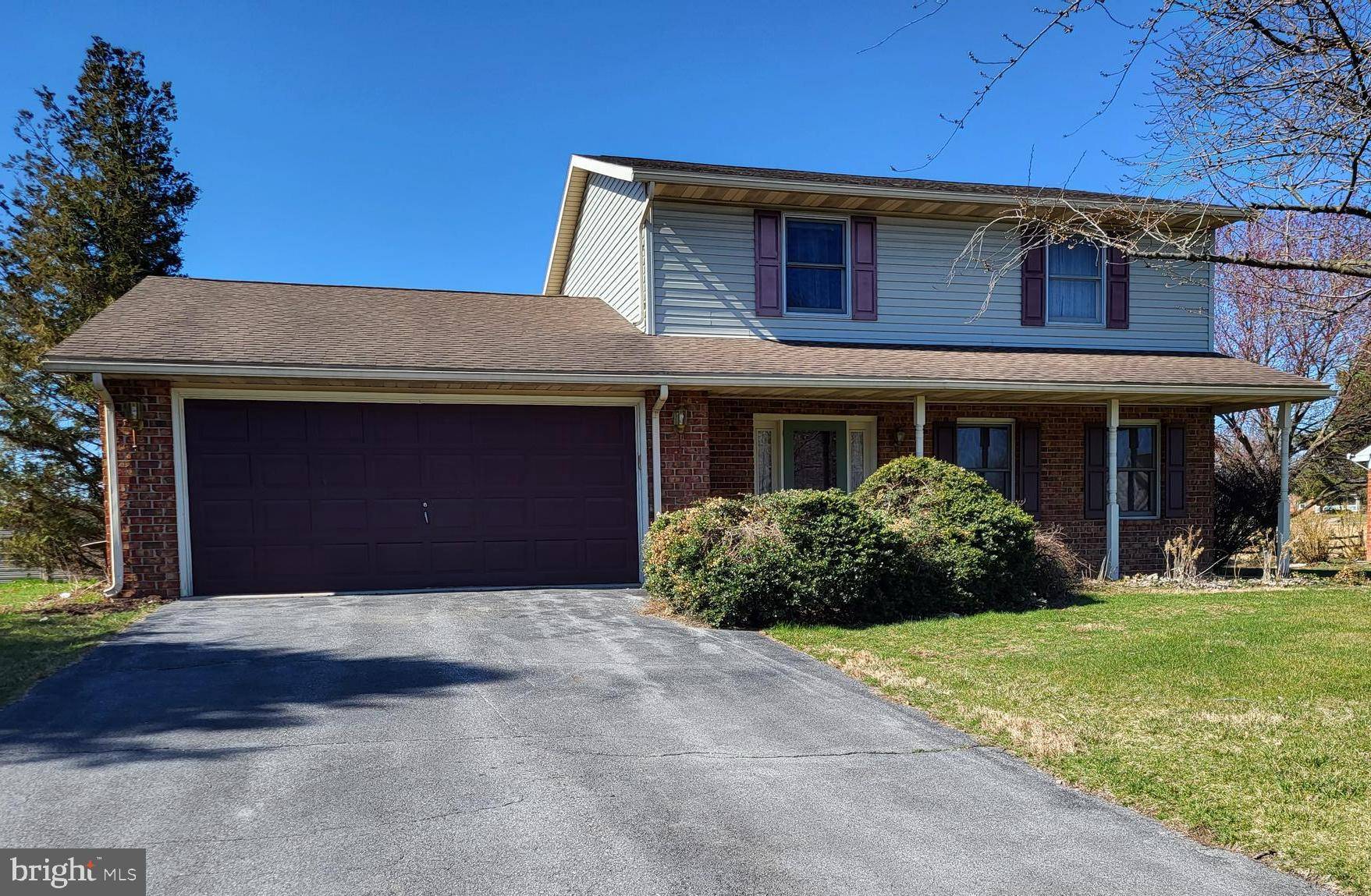 Shippensburg, PA 17257,48 DOGWOOD CT