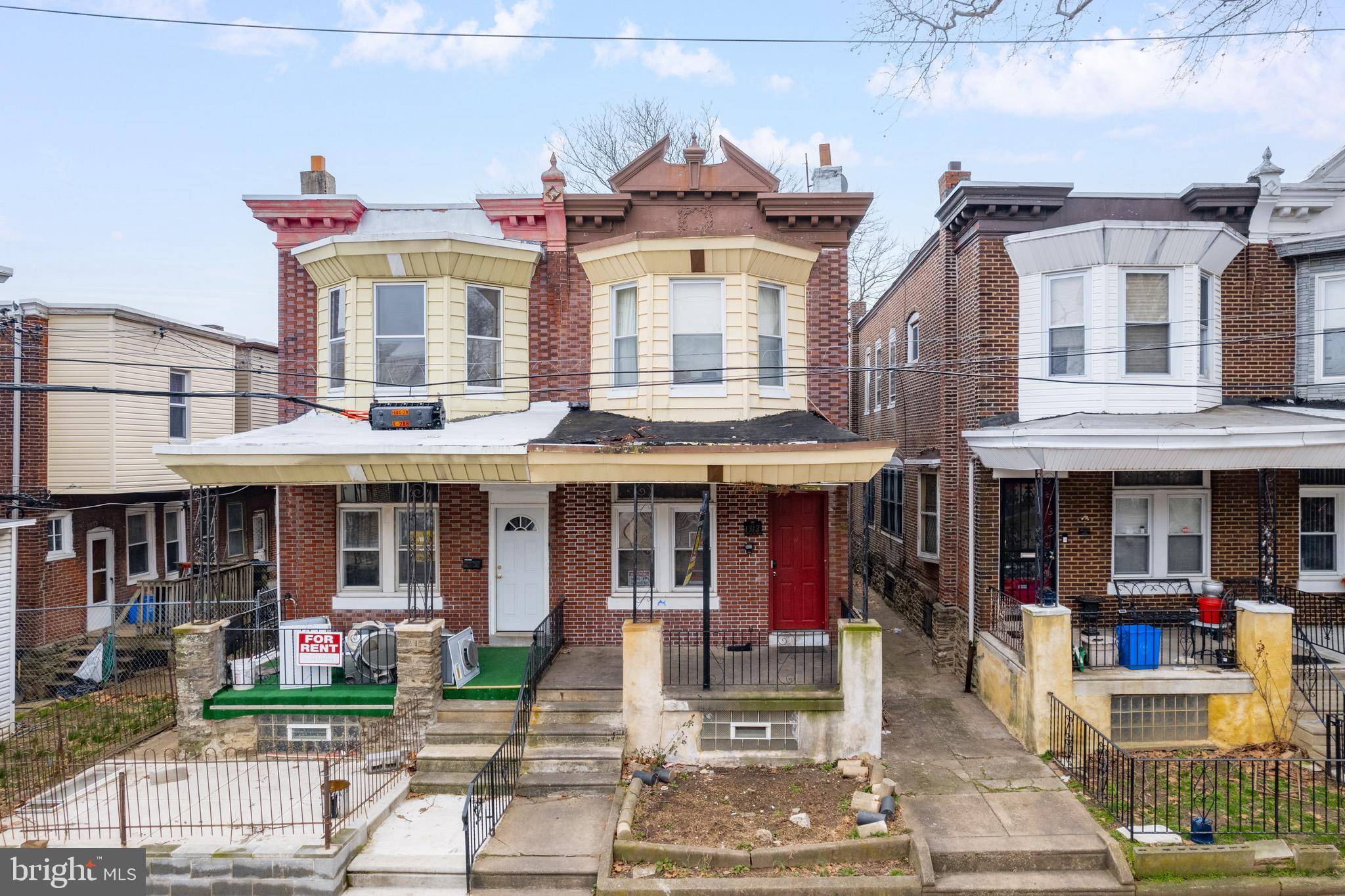 Philadelphia, PA 19141,1312 W ELEANOR ST