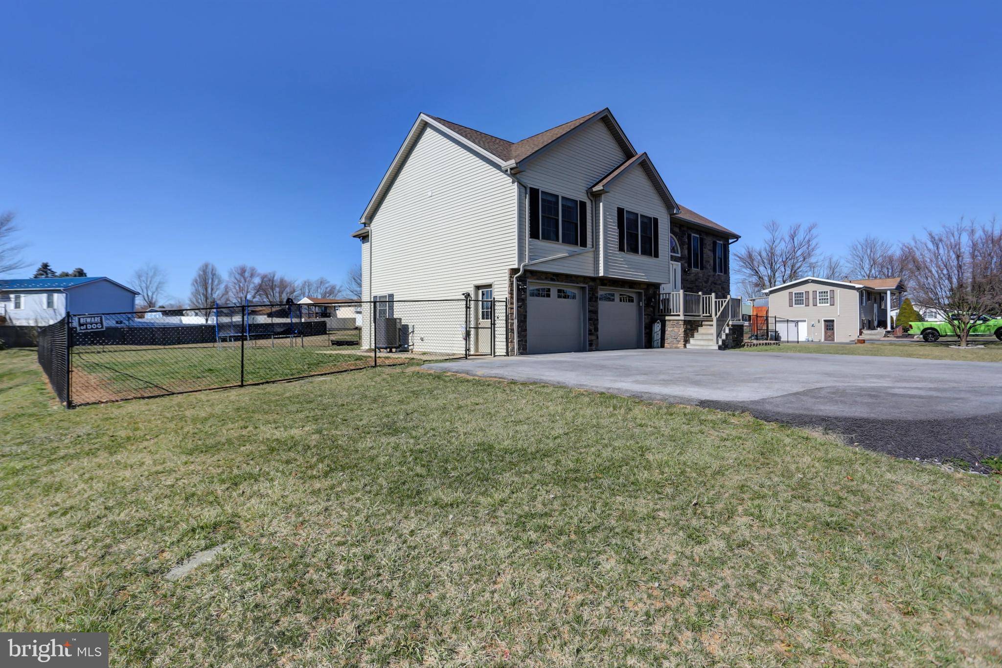 Shippensburg, PA 17257,991 ASHTON DRIVE