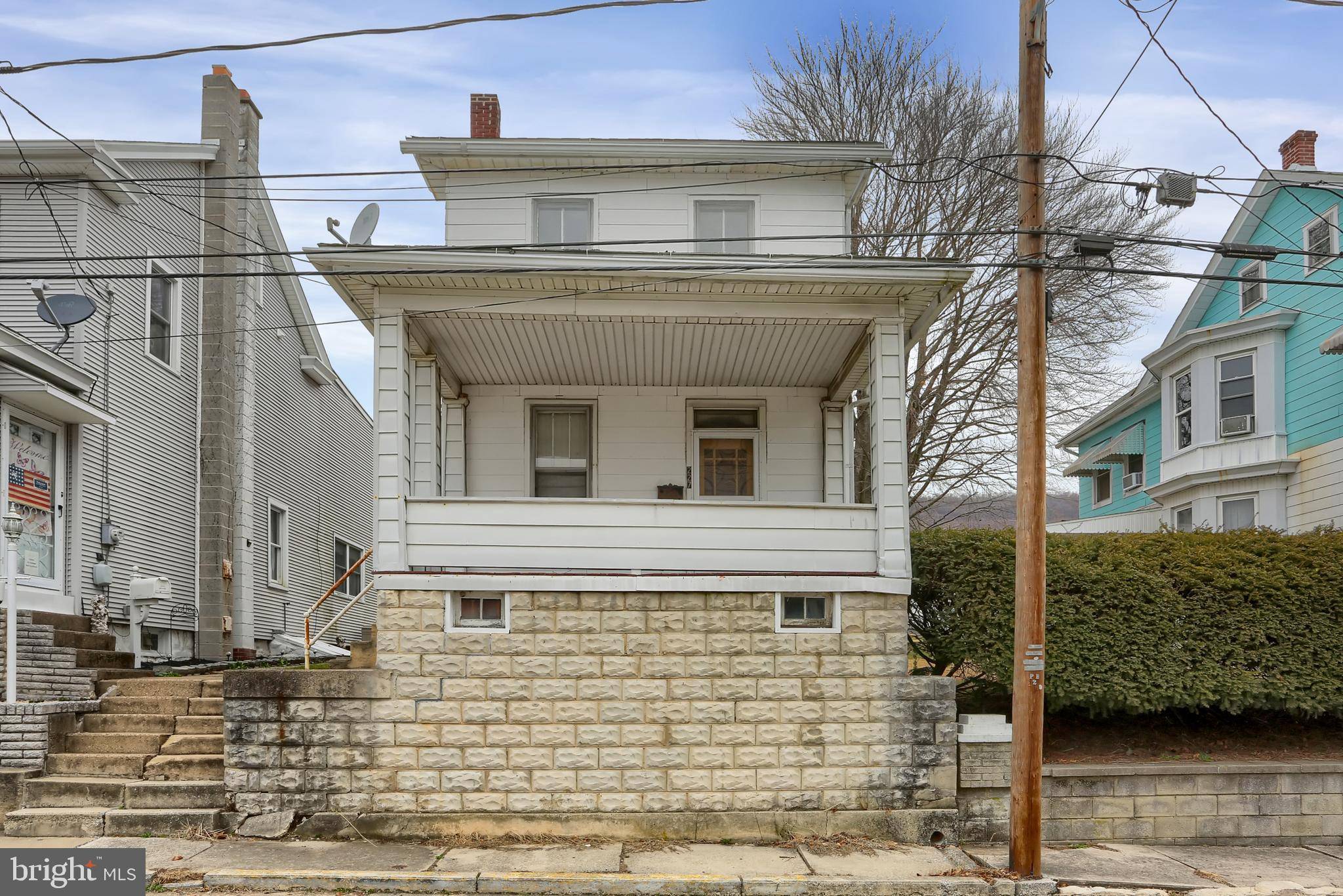 Williamstown, PA 17098,227 E SPRUCE ST