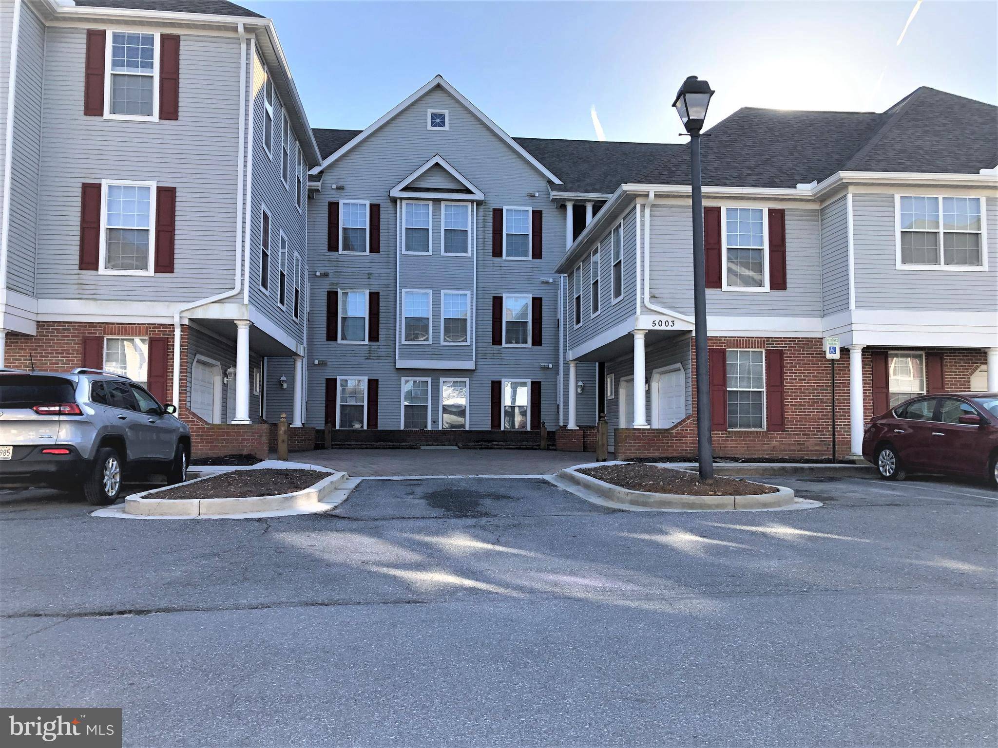 Owings Mills, MD 21117,5003 HOLLINGTON DR #103