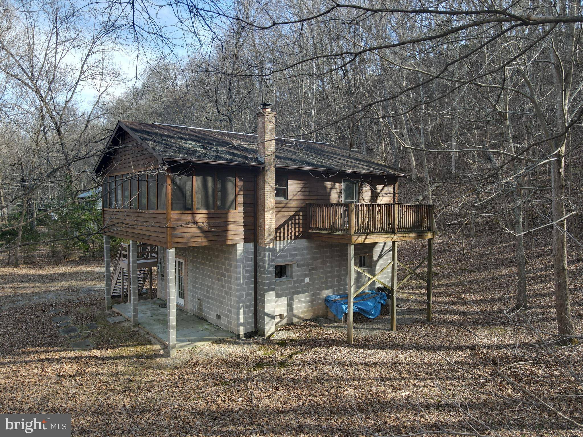 Paw Paw, WV 25434,1359 KILGORE RD