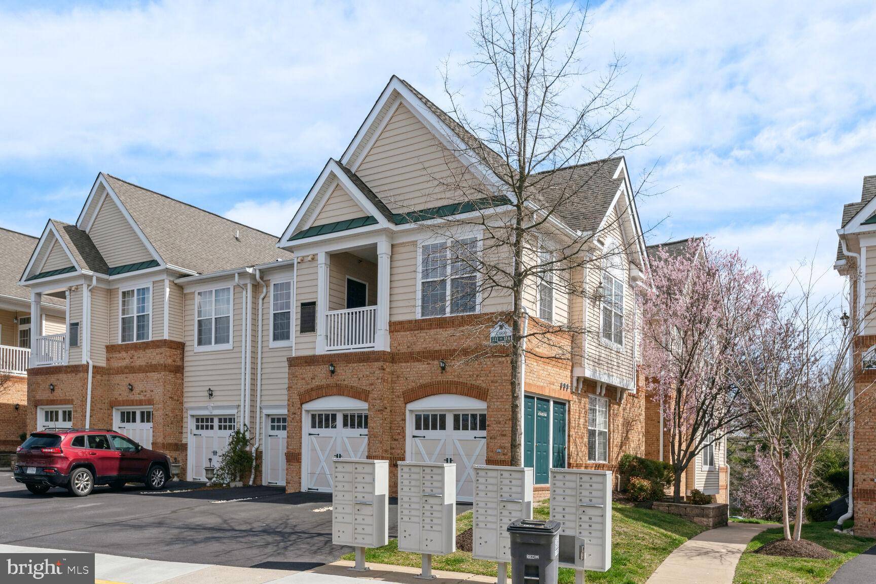 Ashburn, VA 20147,43890 HICKORY CORNER TER #111