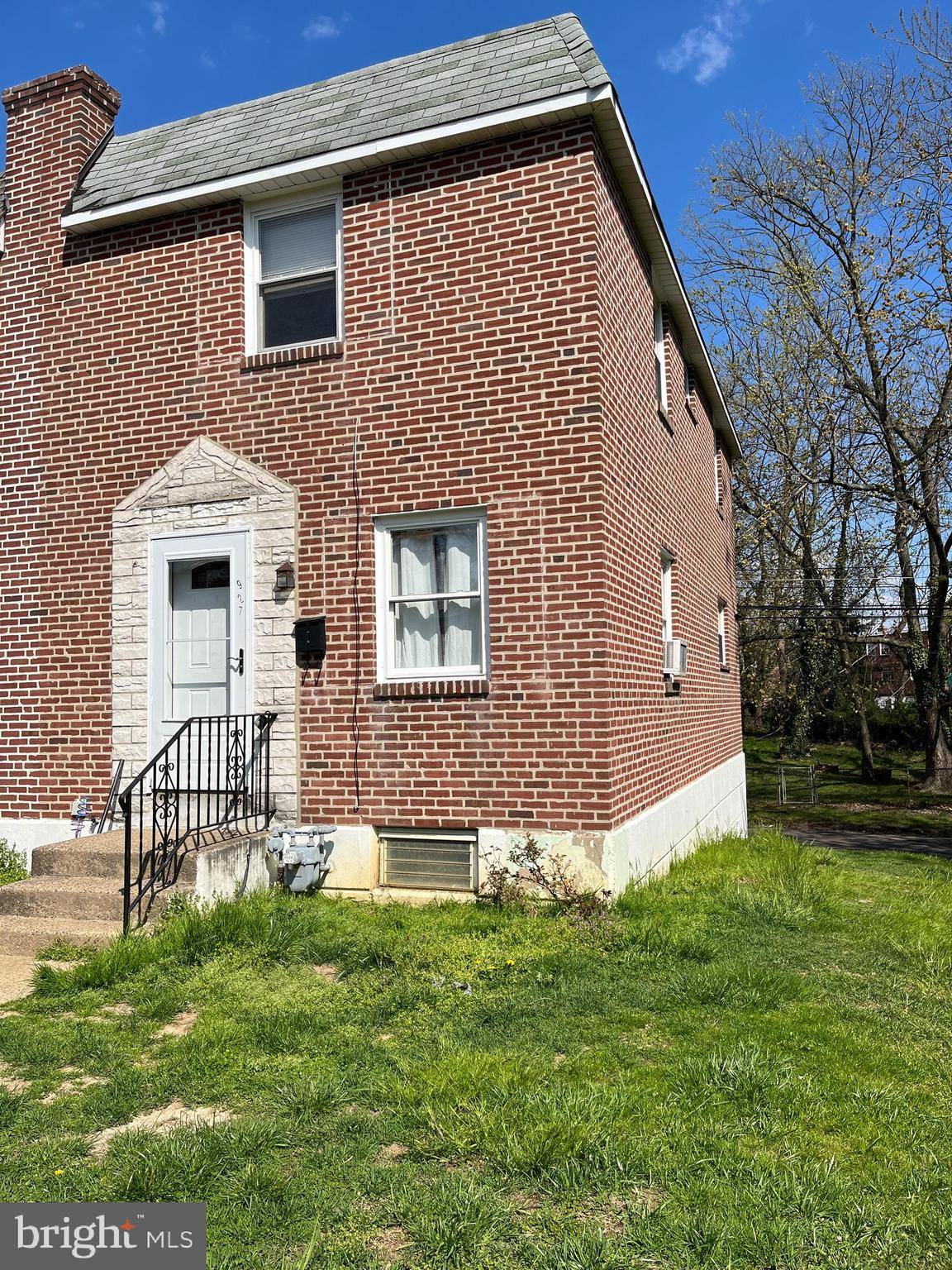 Folcroft, PA 19032,927 DELVIEW DR