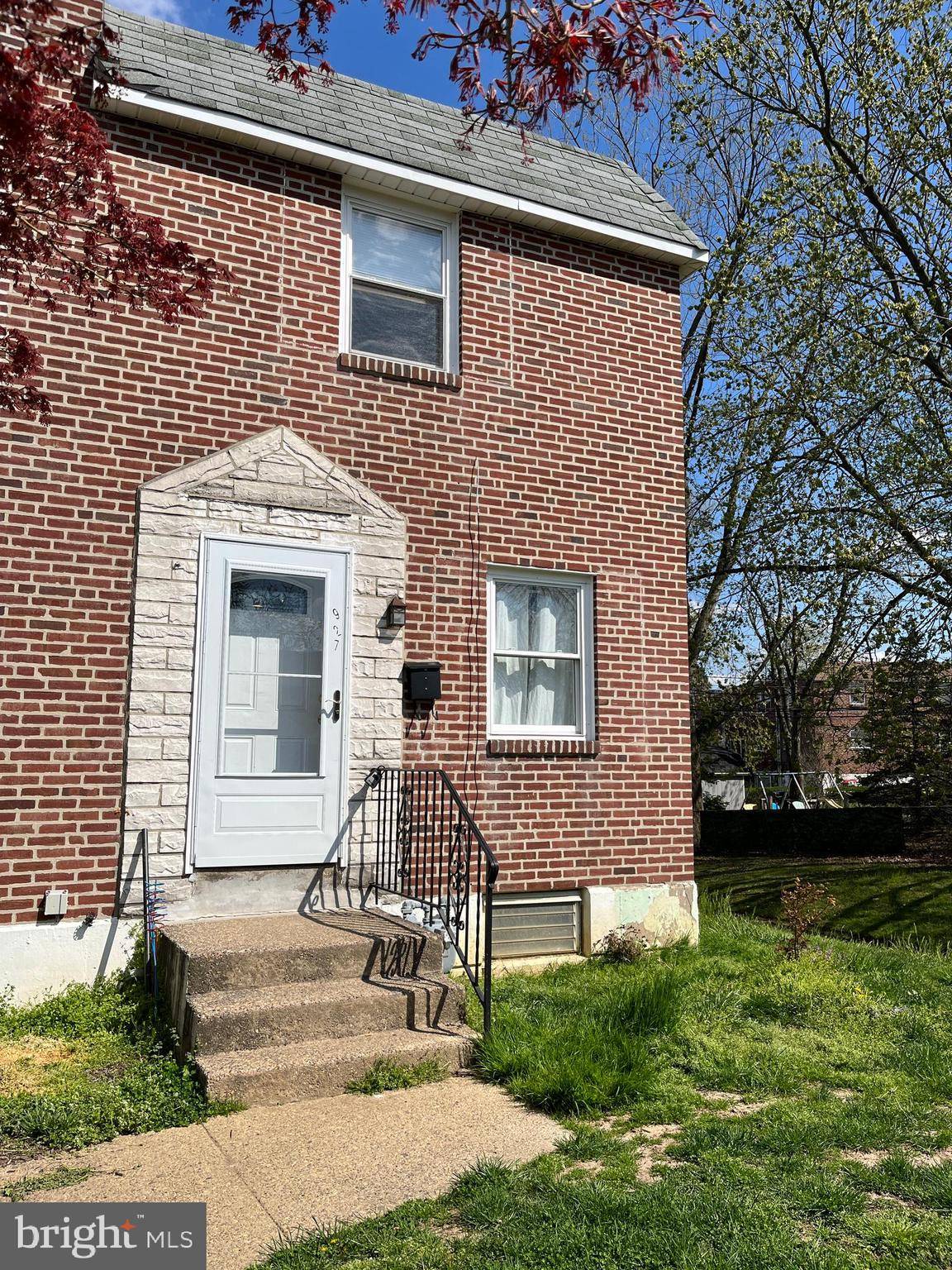 Folcroft, PA 19032,927 DELVIEW DR