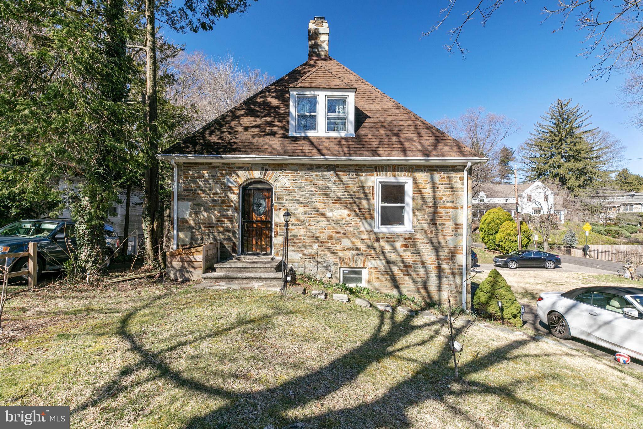 Huntingdon Valley, PA 19006,1058 HUNTINGDON PIKE