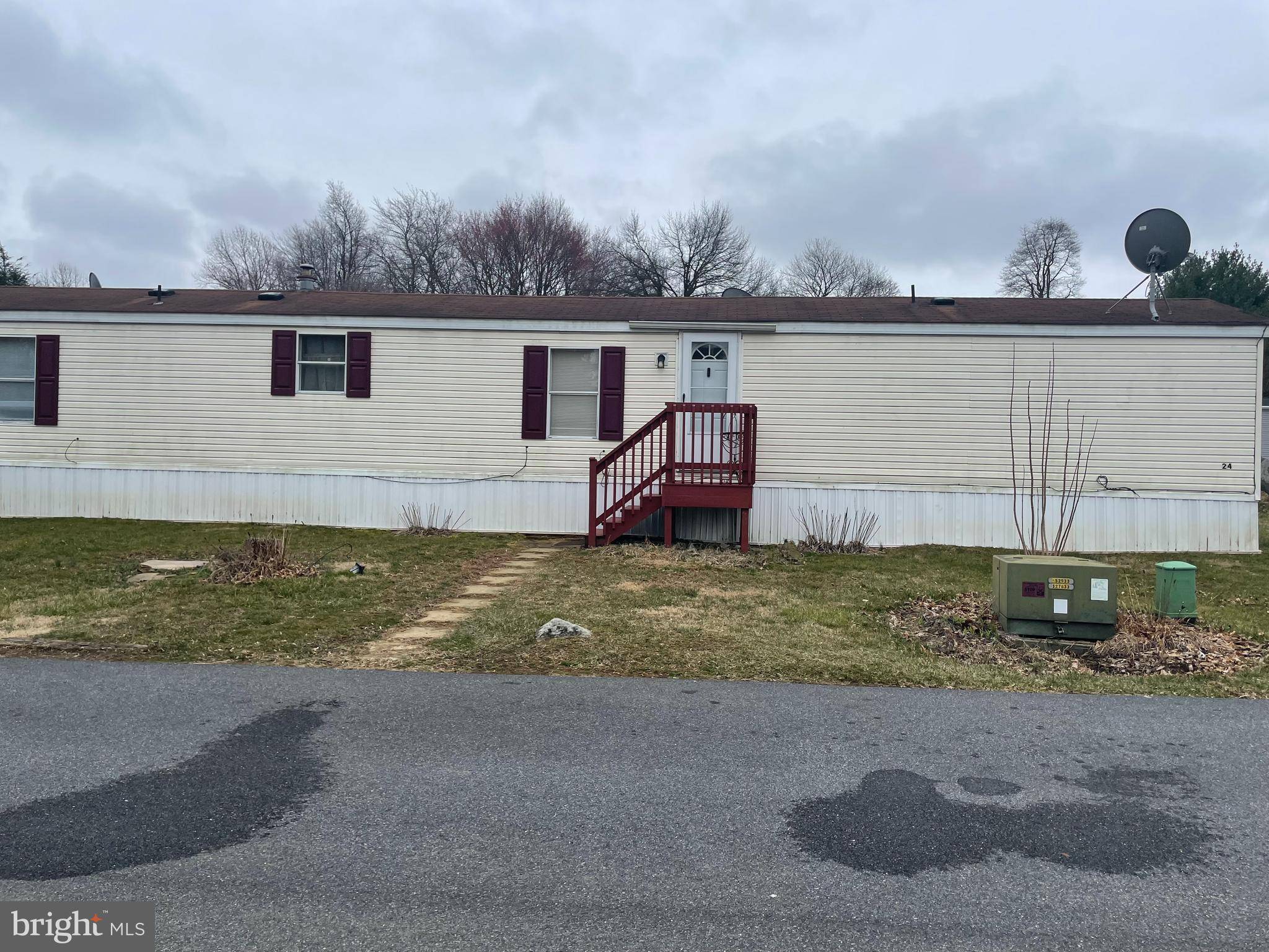 Honey Brook, PA 19344,24 VIOLET DR