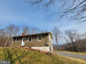 Tyrone, PA 16686,335 BELL TIP RD