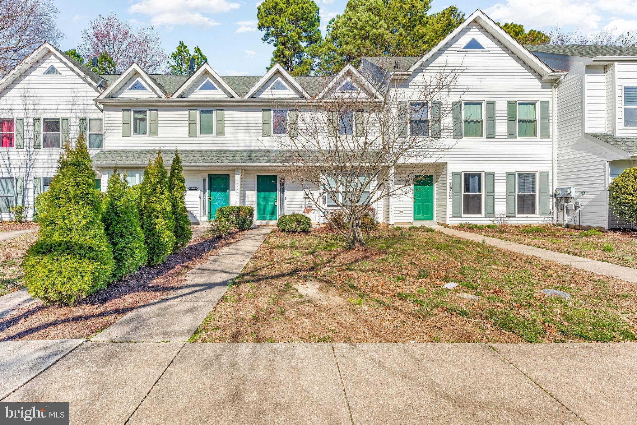 Lexington Park, MD 20653,48213 PICKETTS HARBOR CT