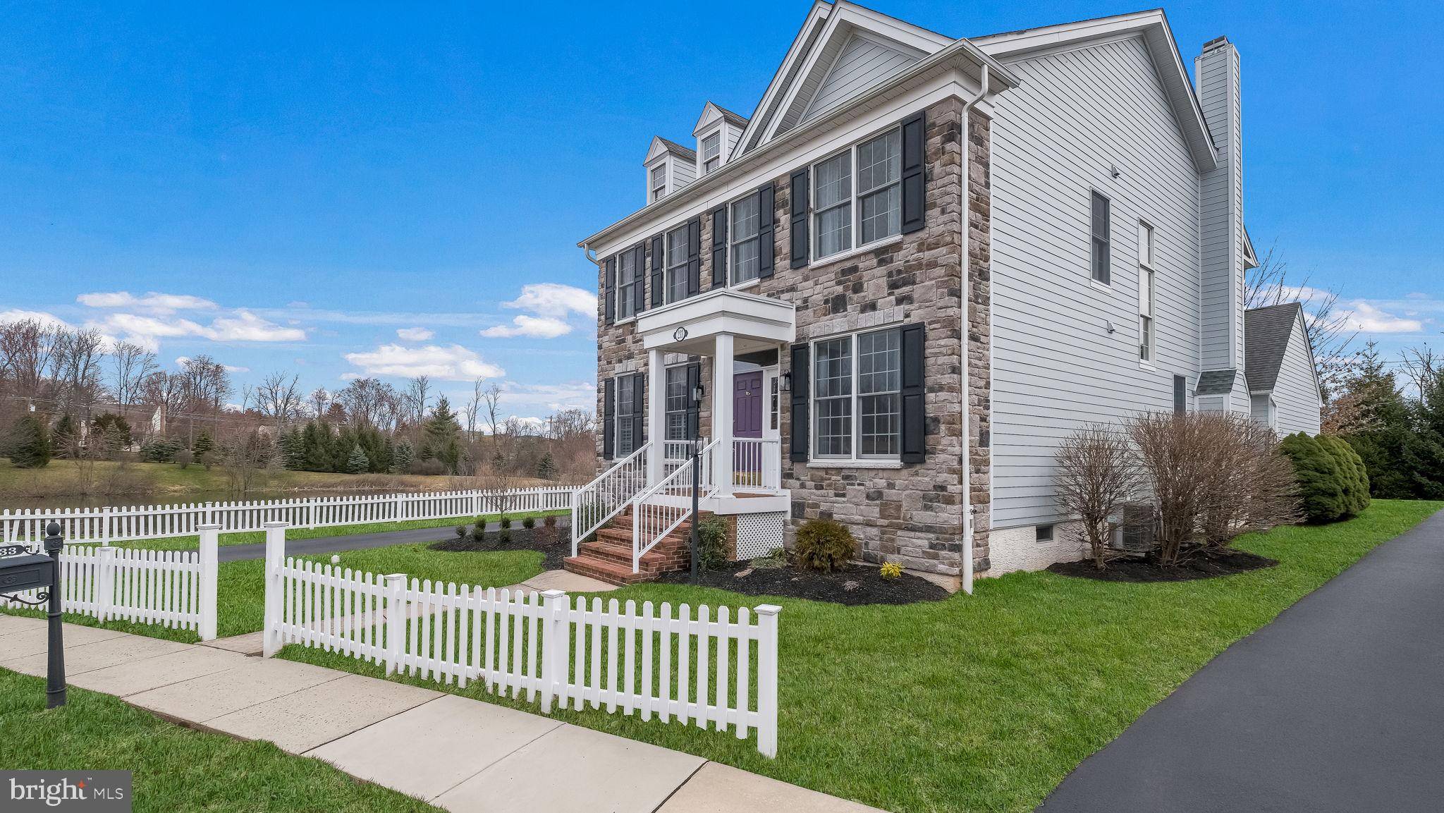 Chalfont, PA 18914,233 CAMBRIDGE PL