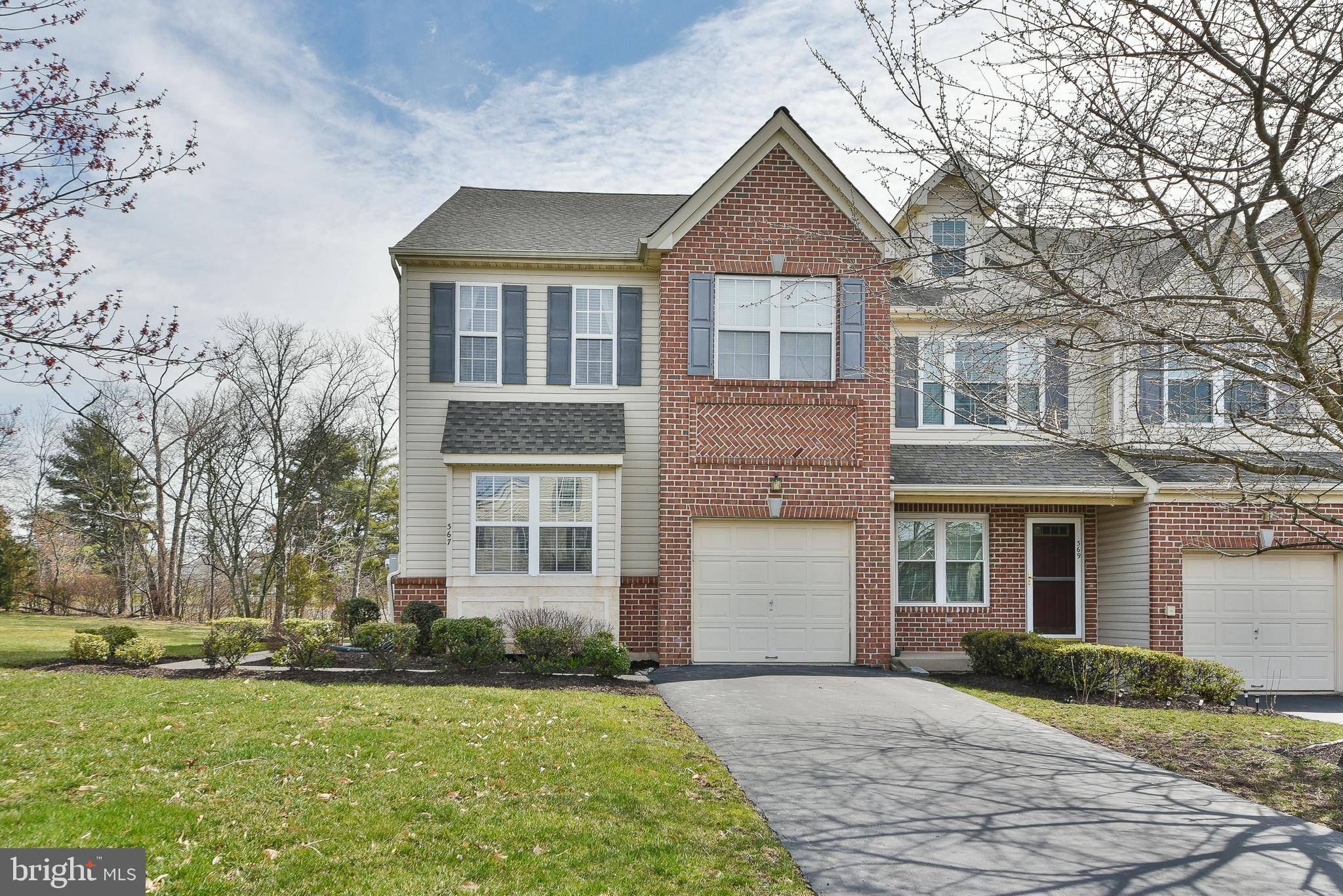 Harleysville, PA 19438,367 BELCOURT WAY