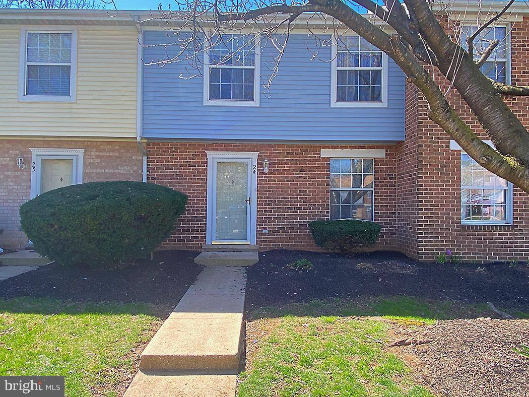 York, PA 17404,24 WILLIAMSTOWN CIR #24