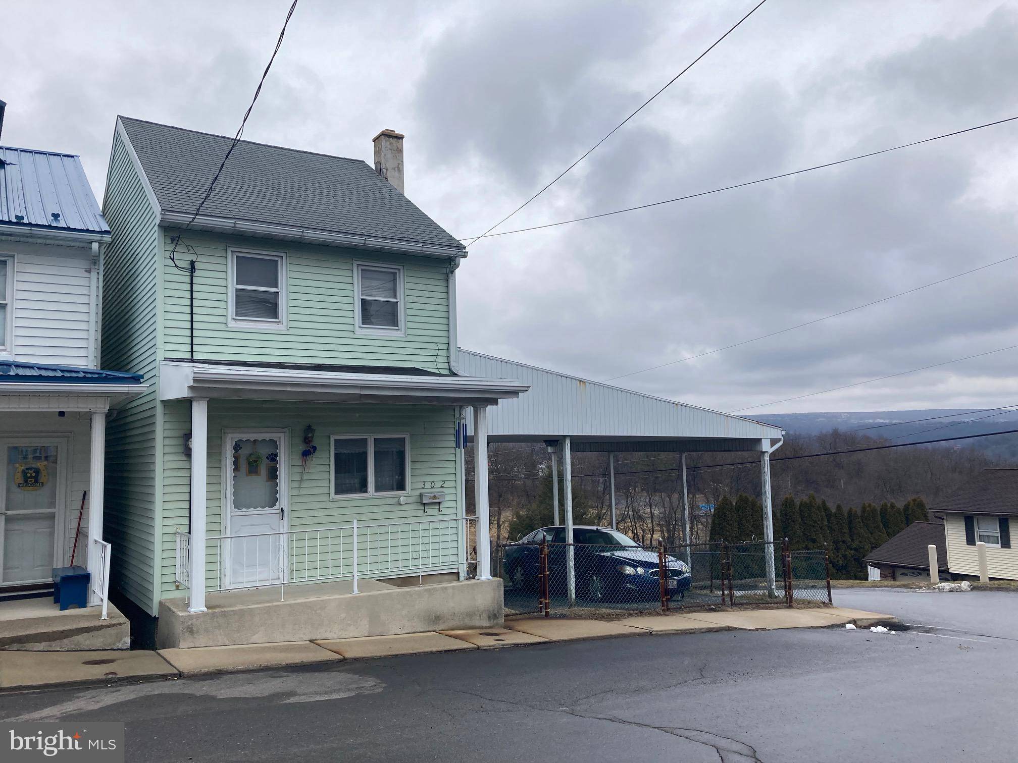 Minersville, PA 17954,302 POTTSVILLE ST