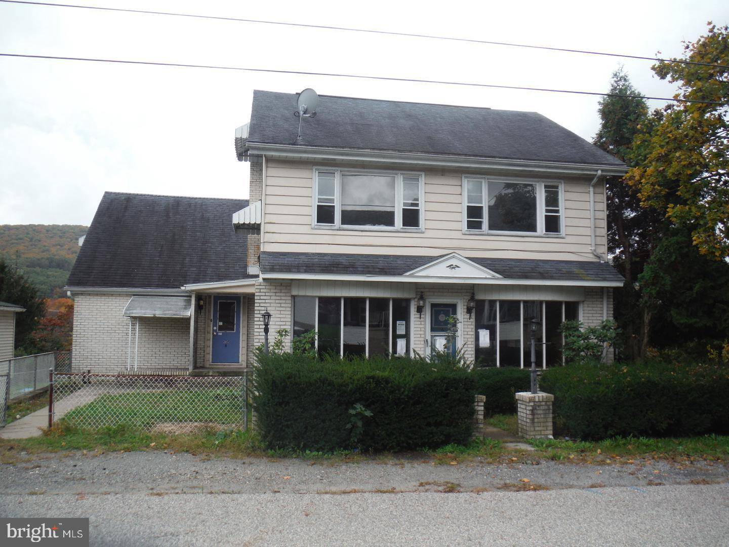 Lykens, PA 17048,205 CENTER ST