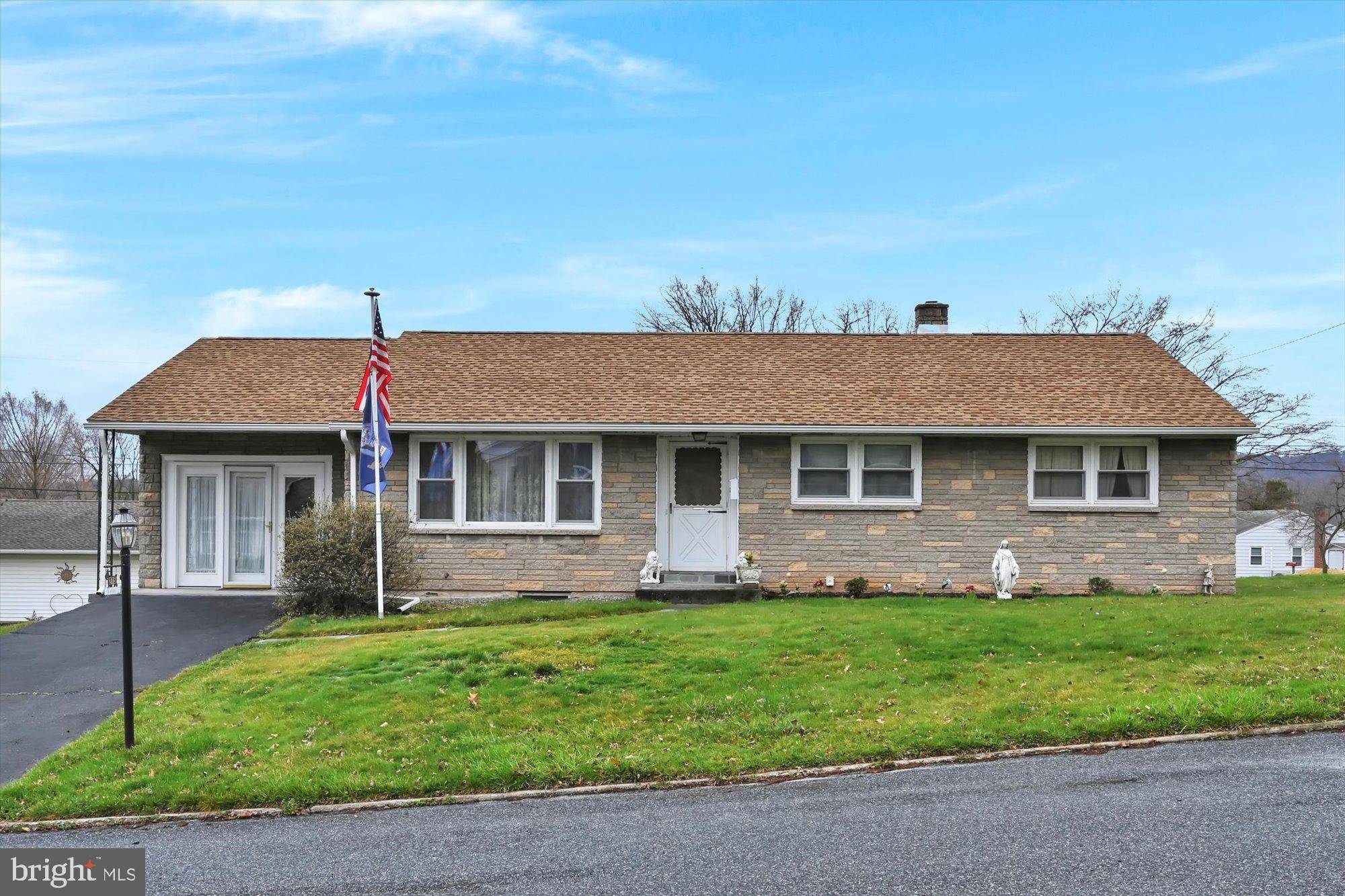 Highspire, PA 17034,275 WALNUT ST