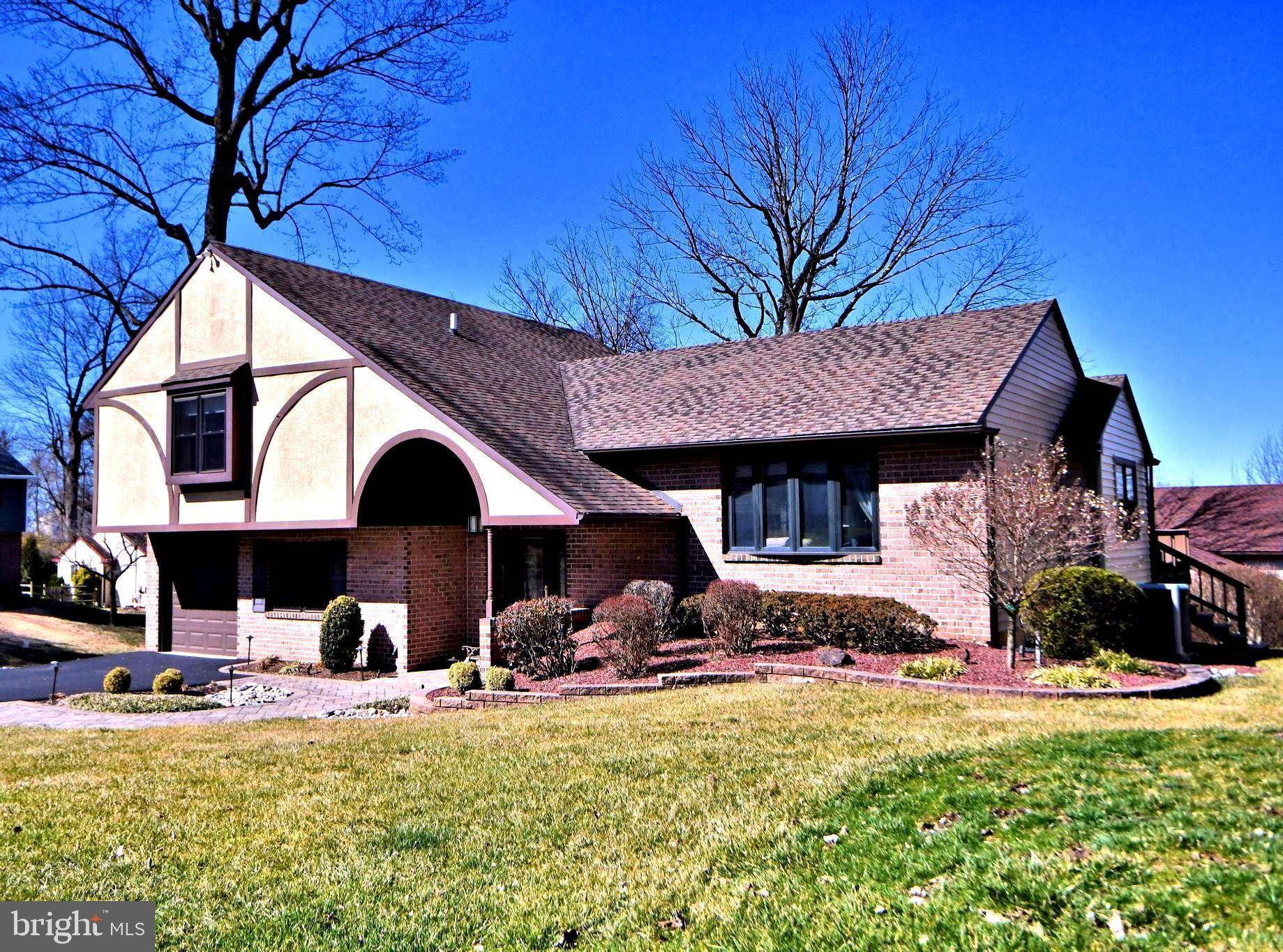 Feasterville Trevose, PA 19053,931 EDGEWOOD LN