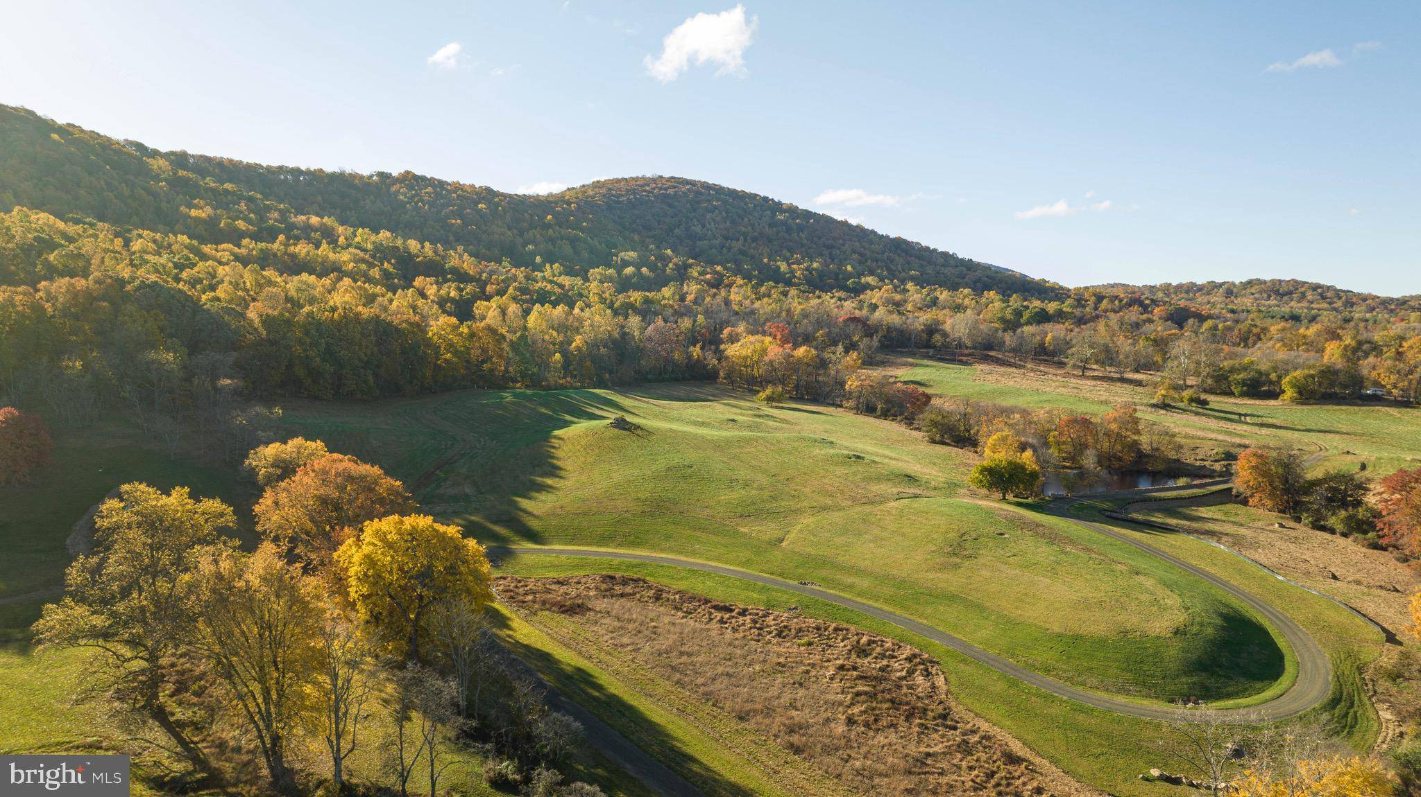 Delaplane, VA 20144,5839 PIEDMONT STATION RD