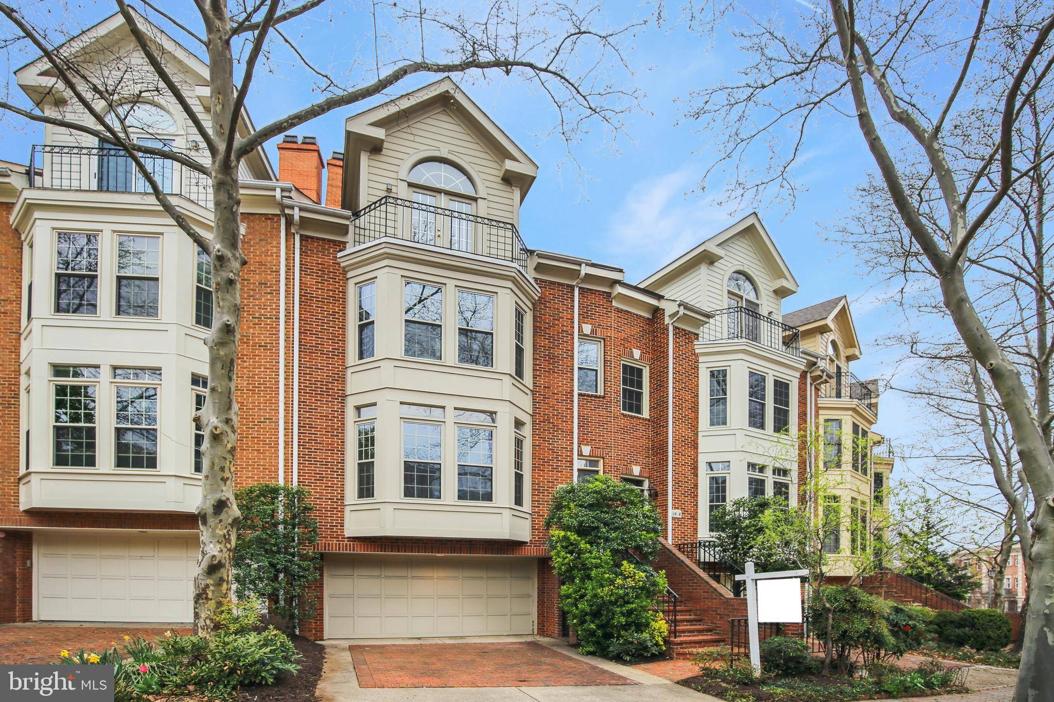 Arlington, VA 22209,1536 N COLONIAL TER