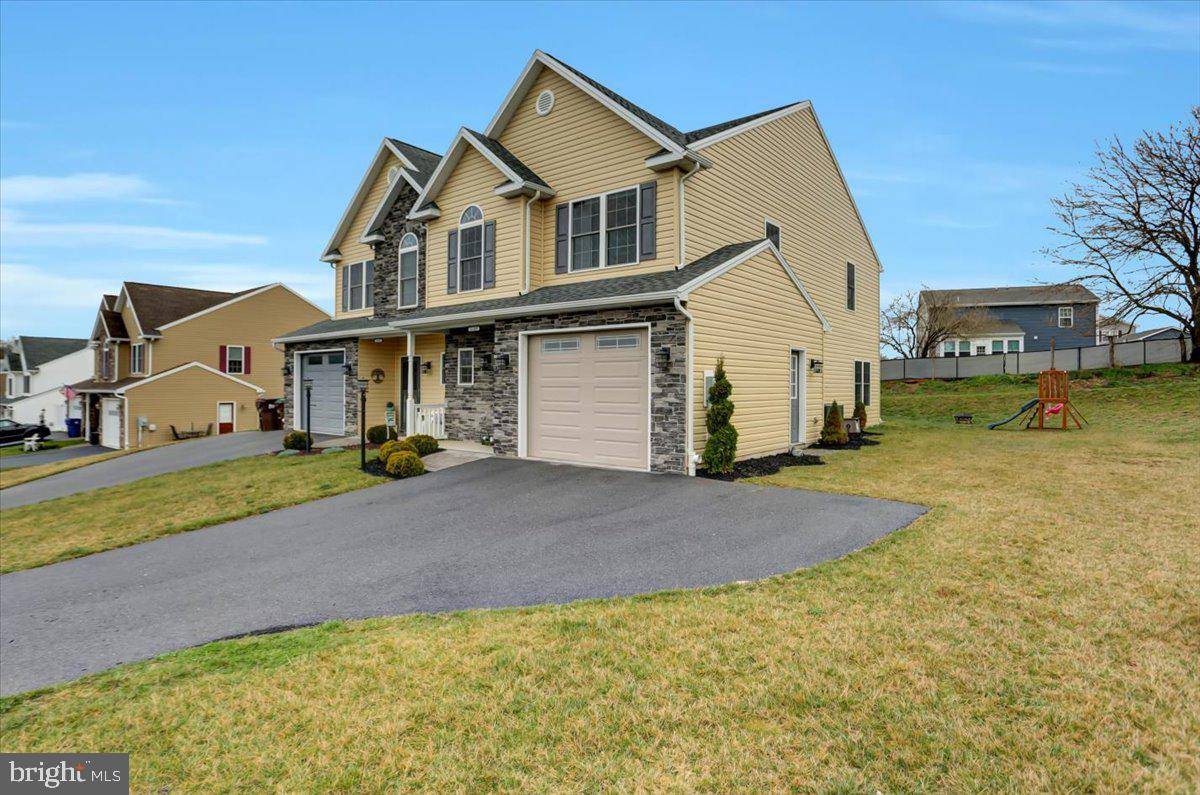 Waynesboro, PA 17268,11189 GULF DRIVE NORTH N