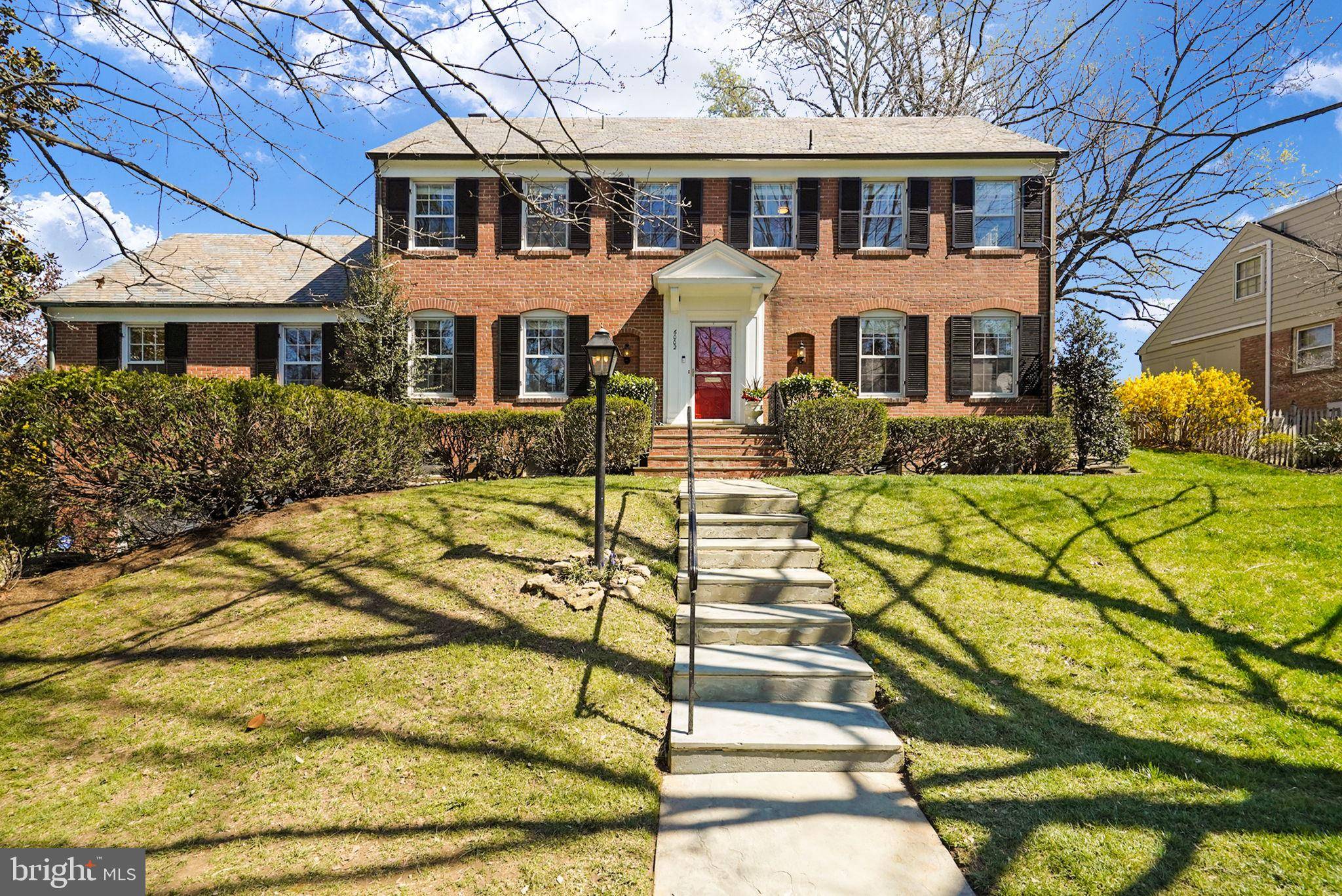 Bethesda, MD 20816,6002 COREWOOD LN