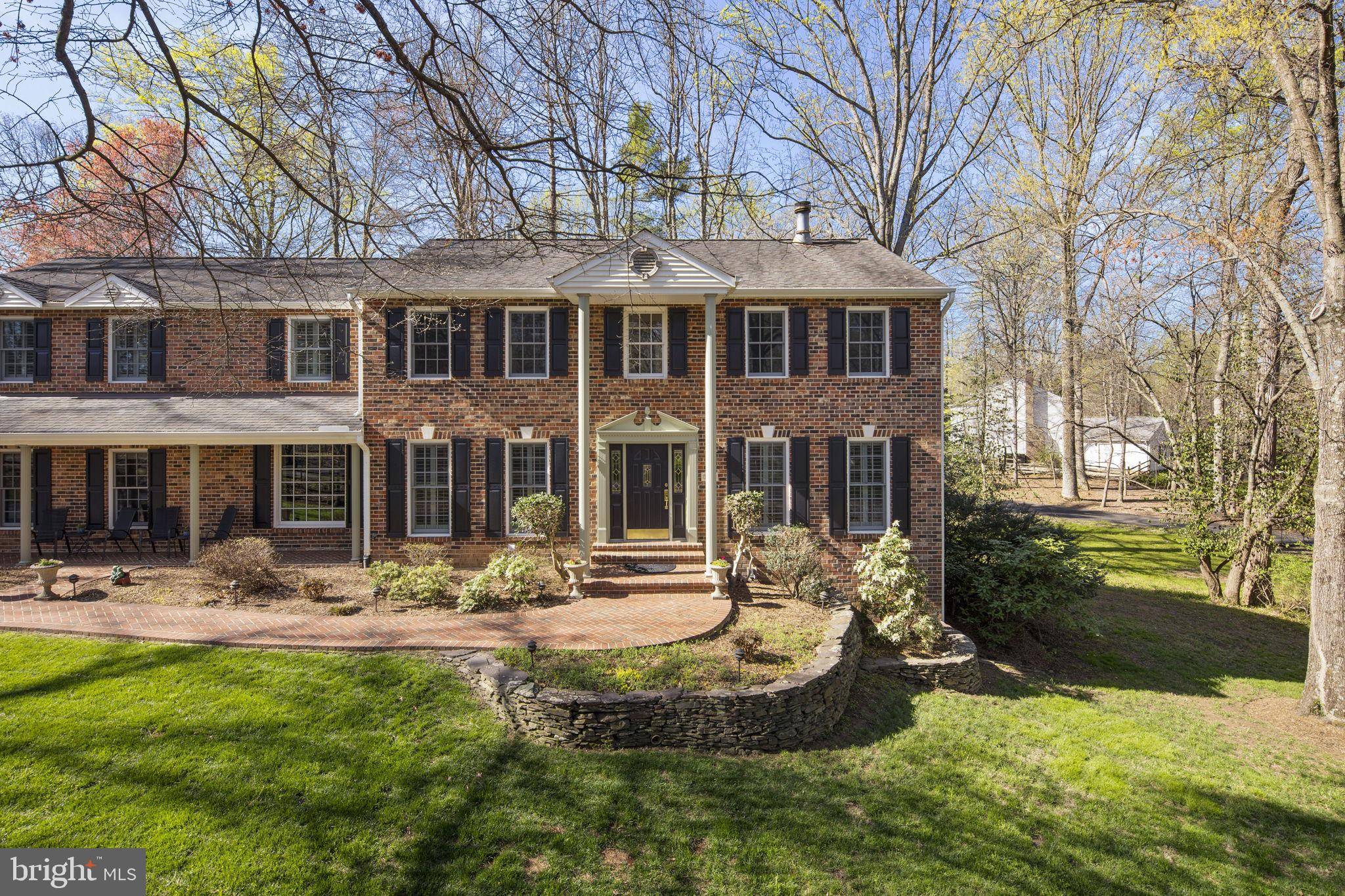 Oakton, VA 22124,3142 COBB HILL LN