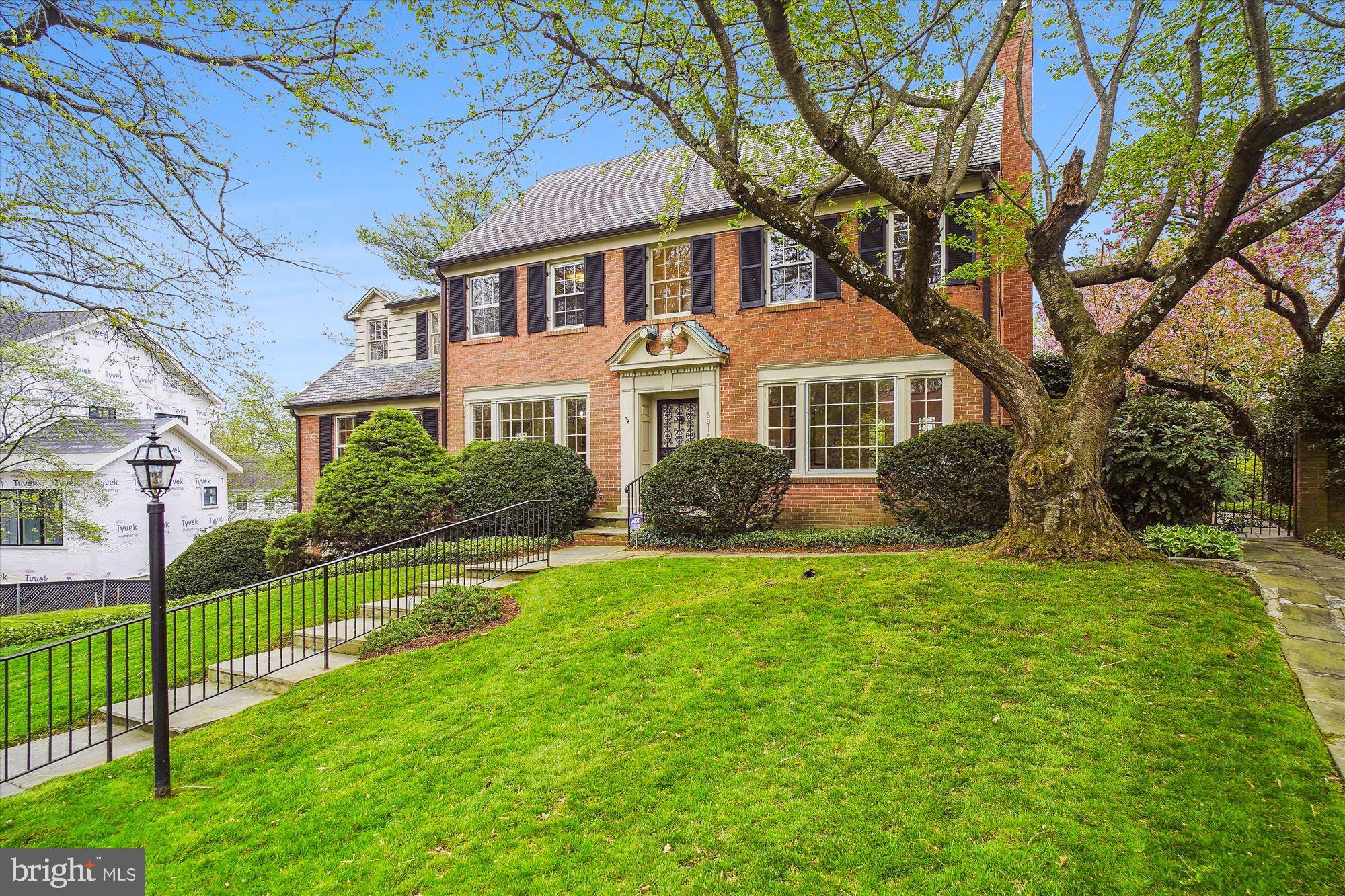 Bethesda, MD 20816,6014 COREWOOD LN