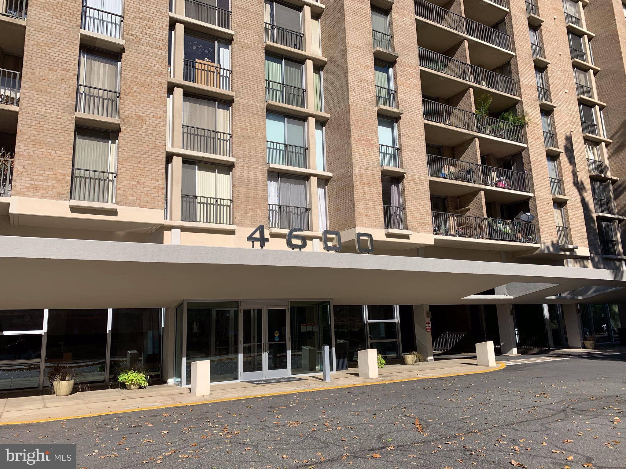 Arlington, VA 22204,4600 S FOUR MILE RUN DR #712