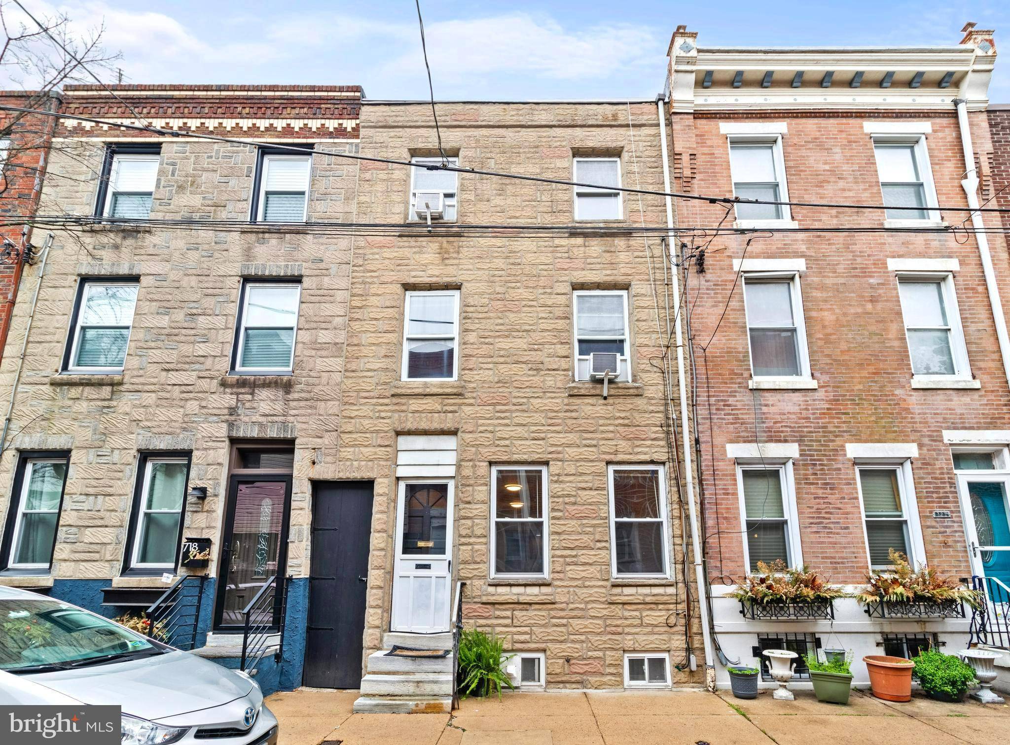 Philadelphia, PA 19147,720 ANNIN ST