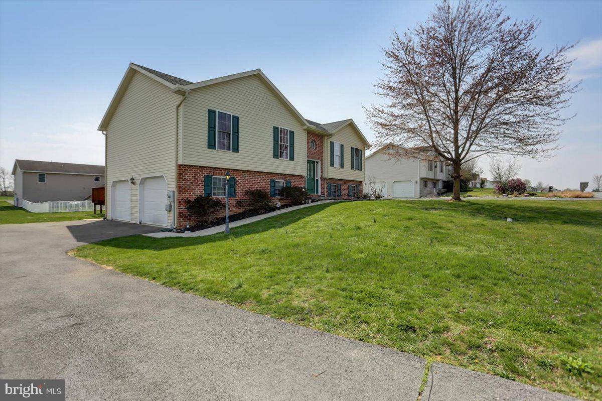 Shippensburg, PA 17257,10496 MAPLETON ROAD