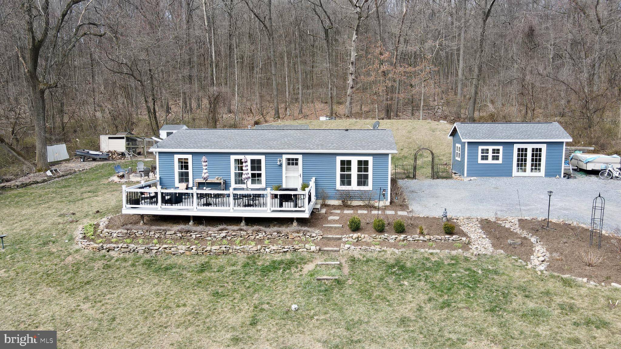 Robesonia, PA 19551,848 HILL RD