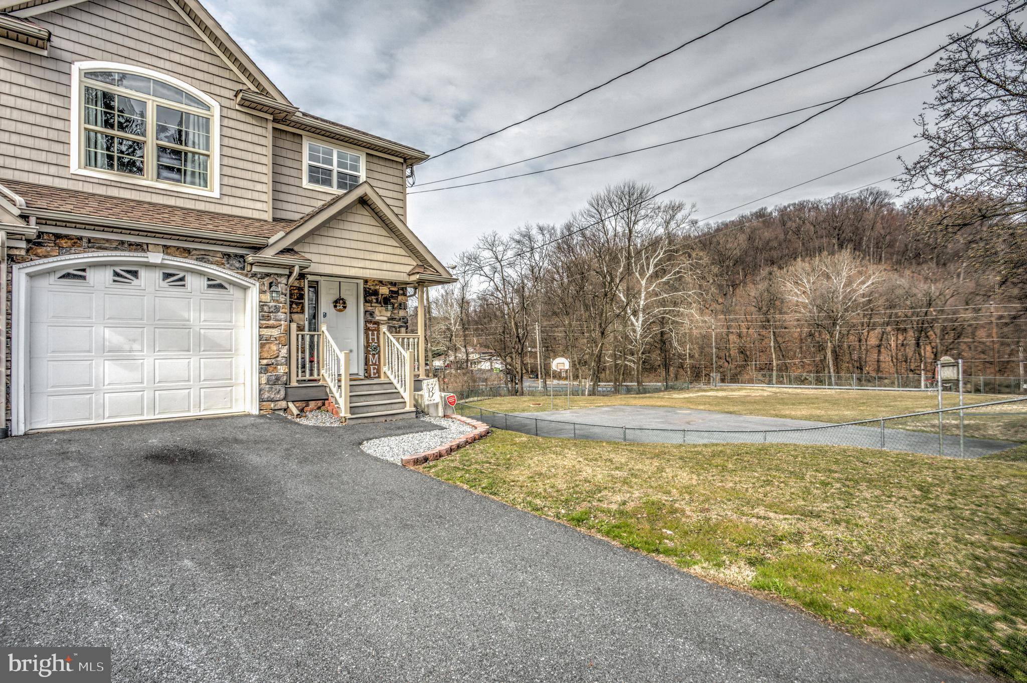 Reading, PA 19607,120 PENNWYN PL