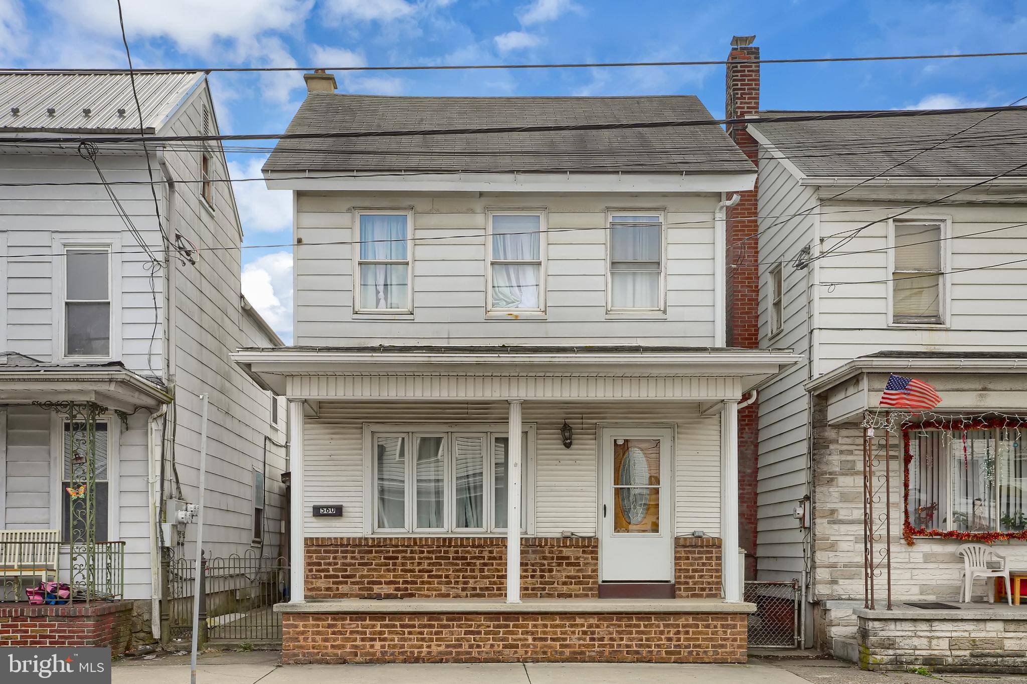 Lykens, PA 17048,560 MAIN ST