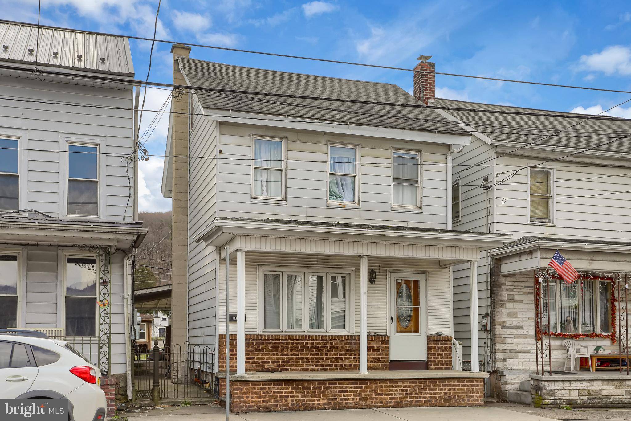 Lykens, PA 17048,560 MAIN ST