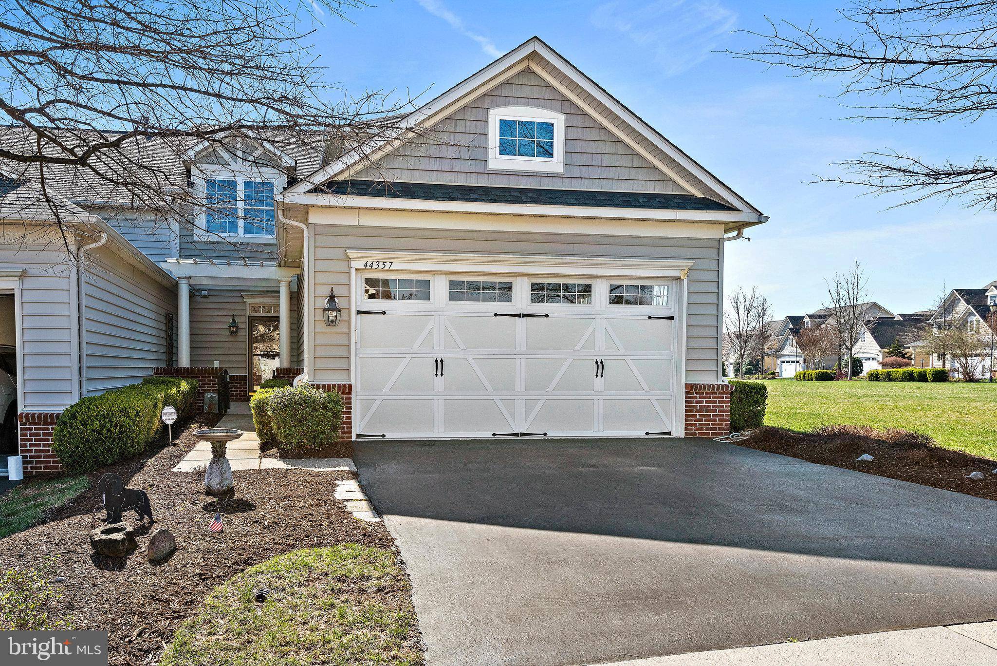 Ashburn, VA 20147,44357 MALTESE FALCON SQ