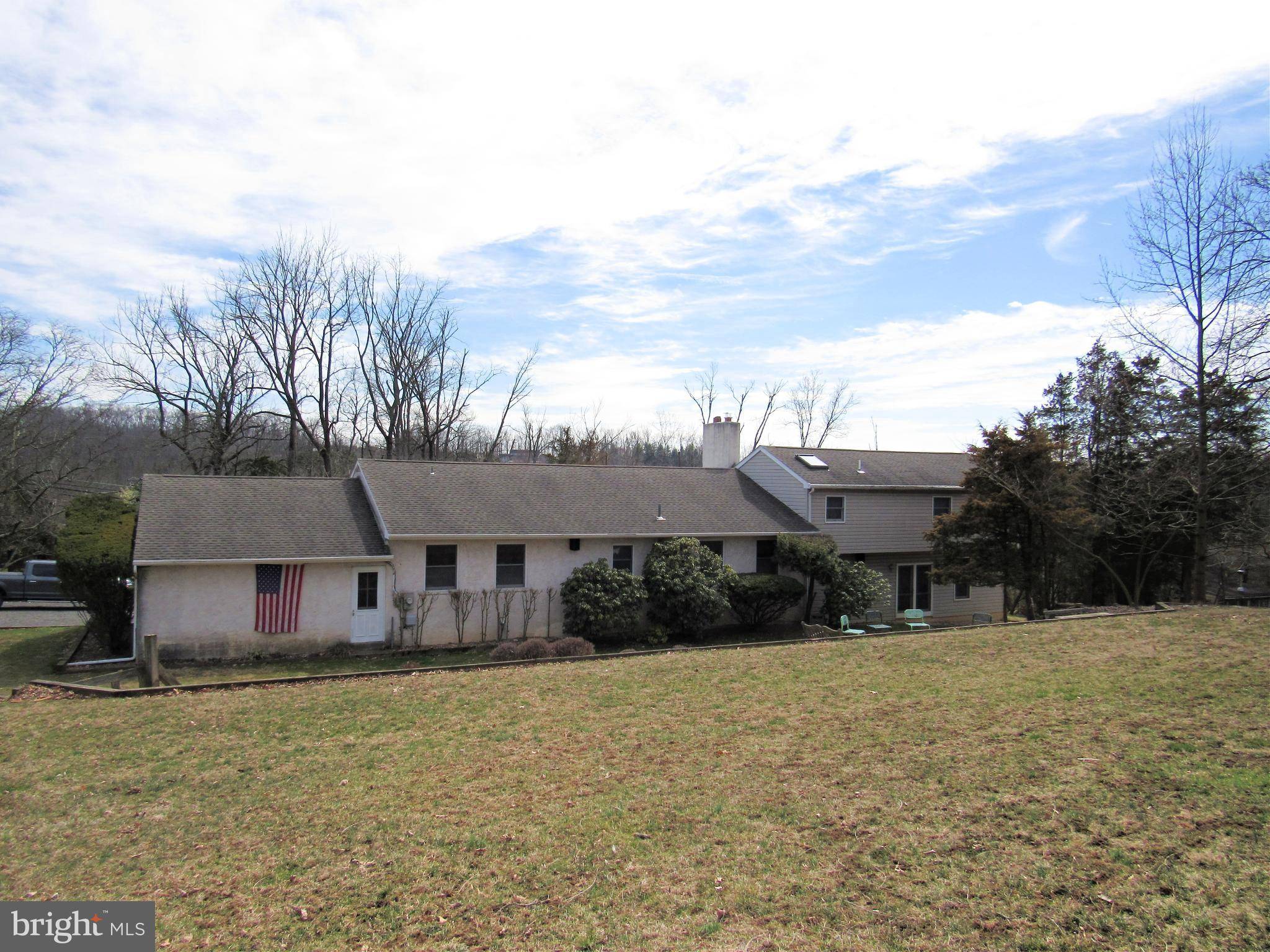 Green Lane, PA 18054,6550 UPPER RIDGE RD