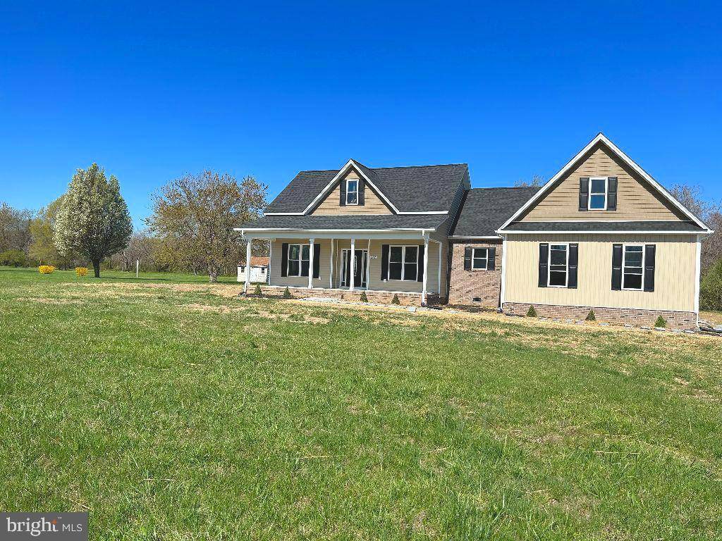 Montross, VA 22520,207 MATTHEWS COVE DR